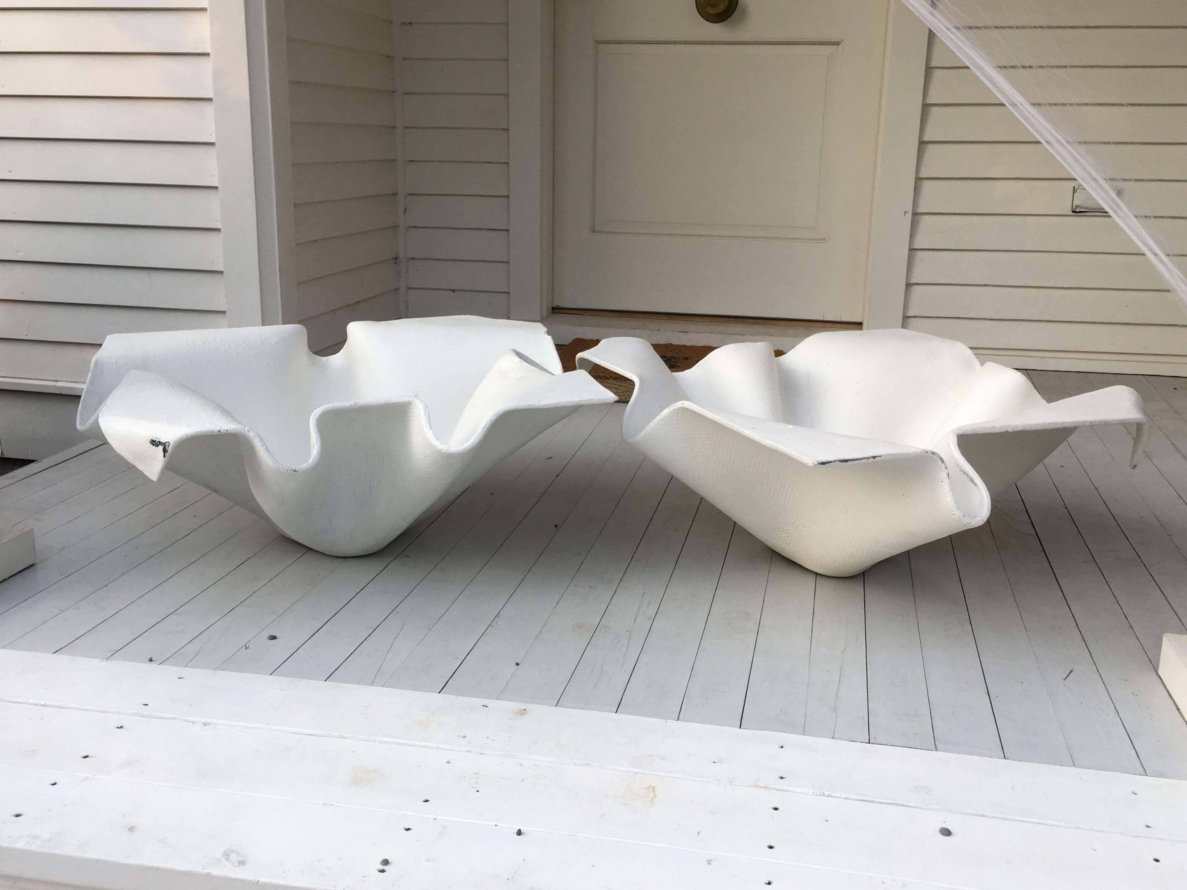 Pair of Extra-Large Mid-Century Willy Guhl Handkerchief Planters For Sale 1