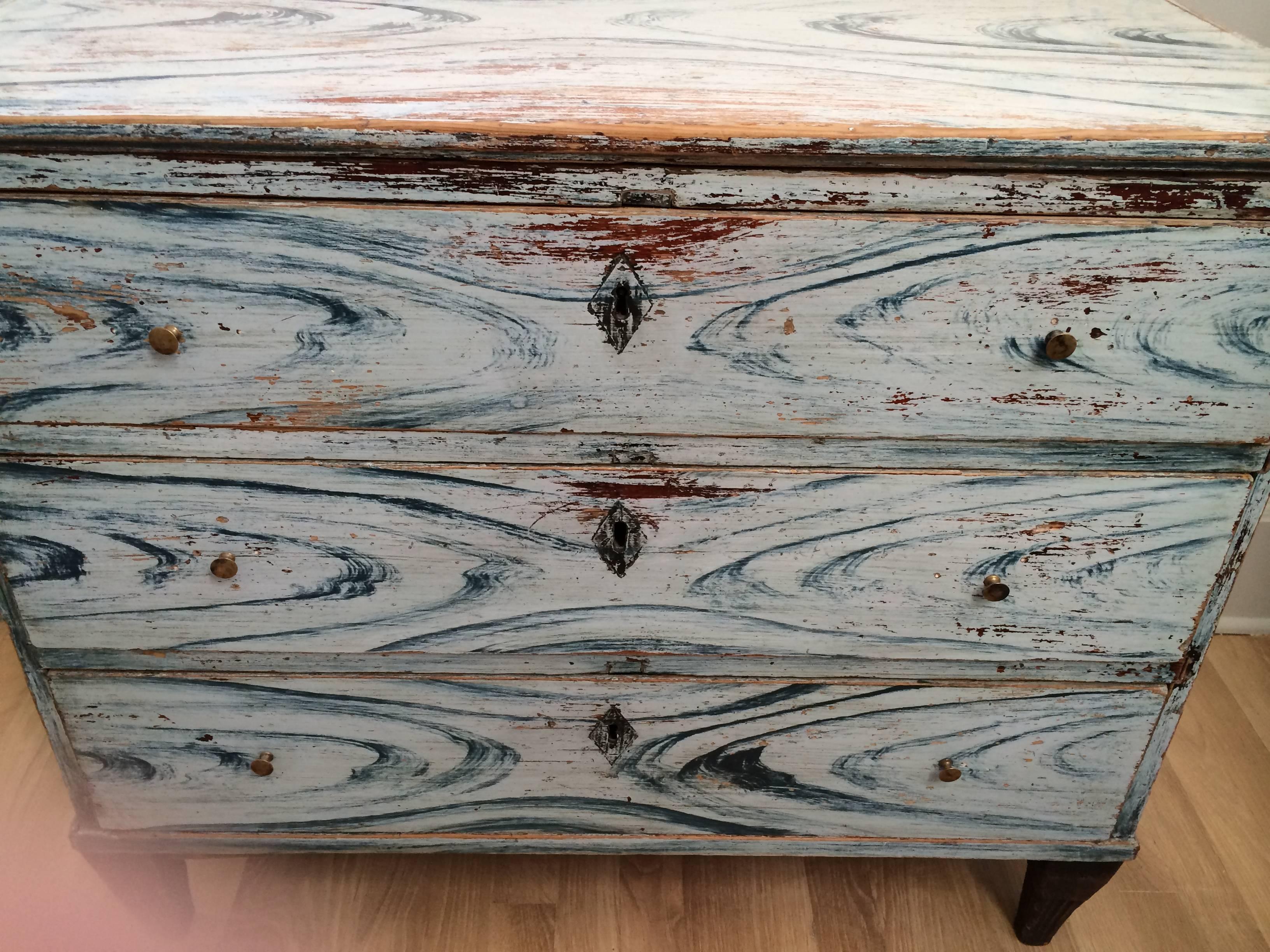 Blue Painted Swedish Chest of Drawers, circa 1850 In Good Condition In Nashville, TN