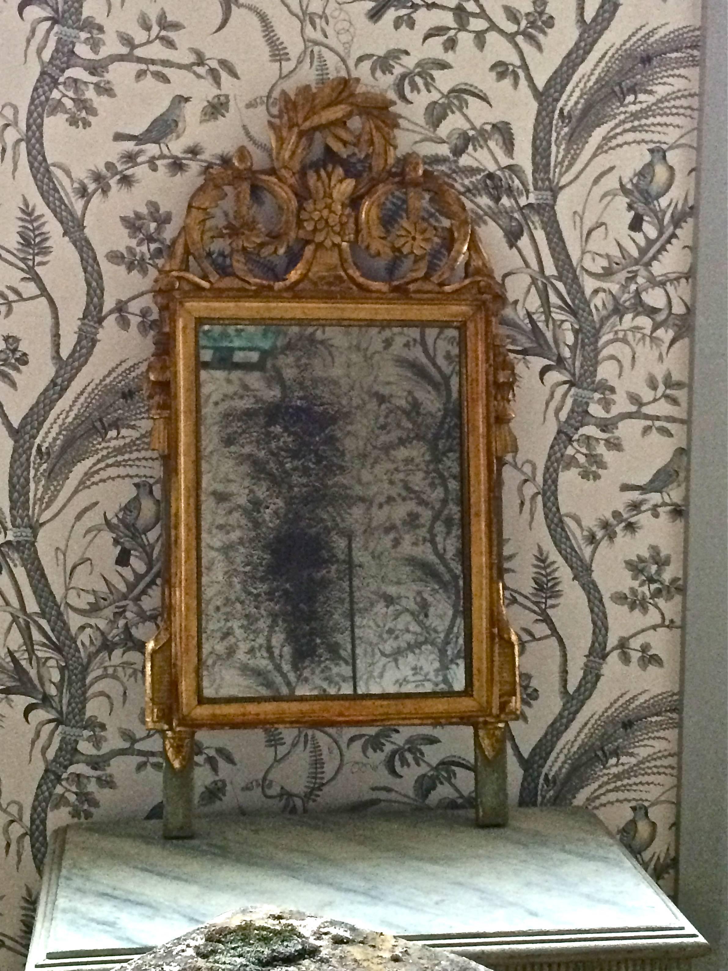 Louis XVI Style French Gilt Mirror In Good Condition In Nashville, TN