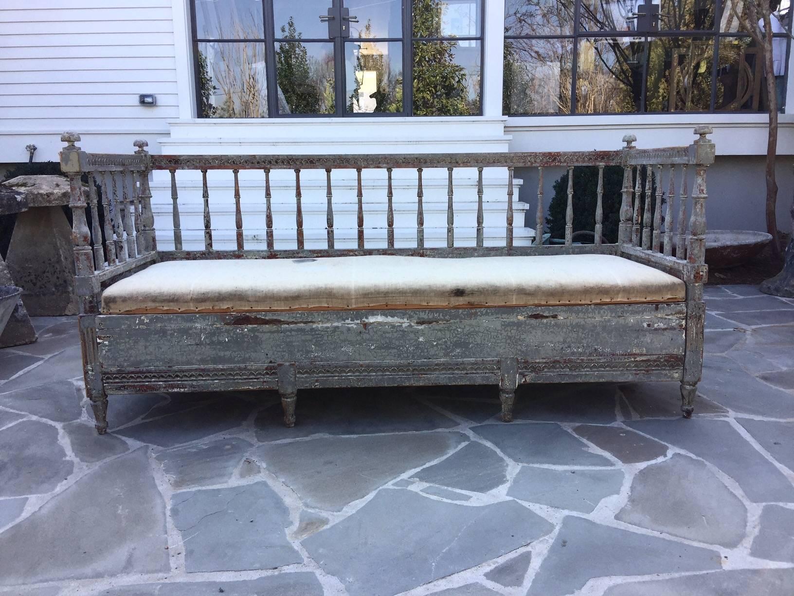 18th Century Gustavian Daybed In Good Condition For Sale In Nashville, TN