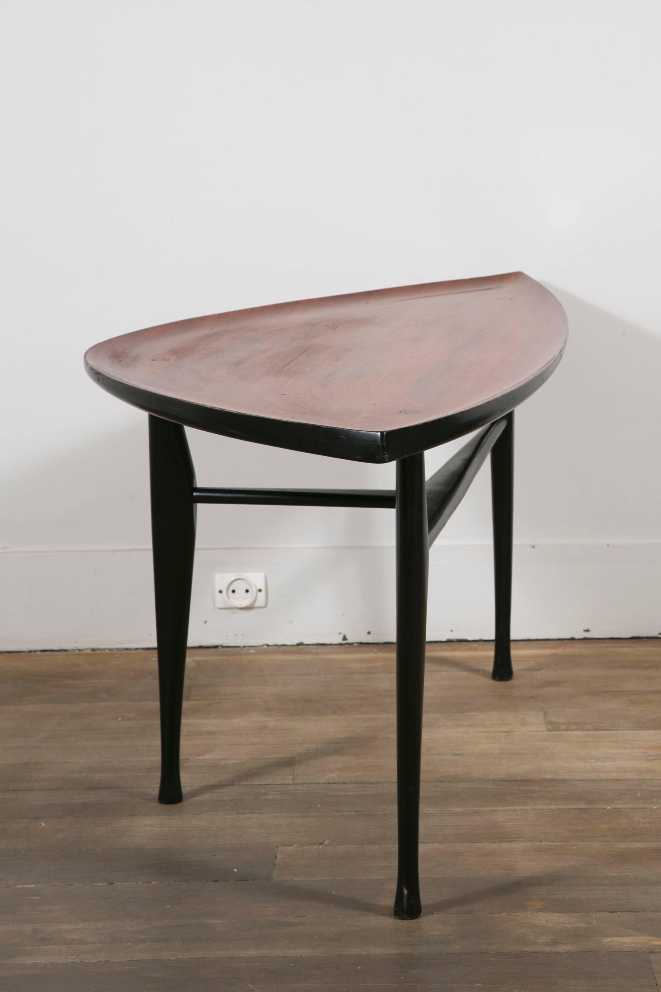 'Leaf' Occasional Table by Yngve Ekstrom In Excellent Condition In Paris, Ile-de-France