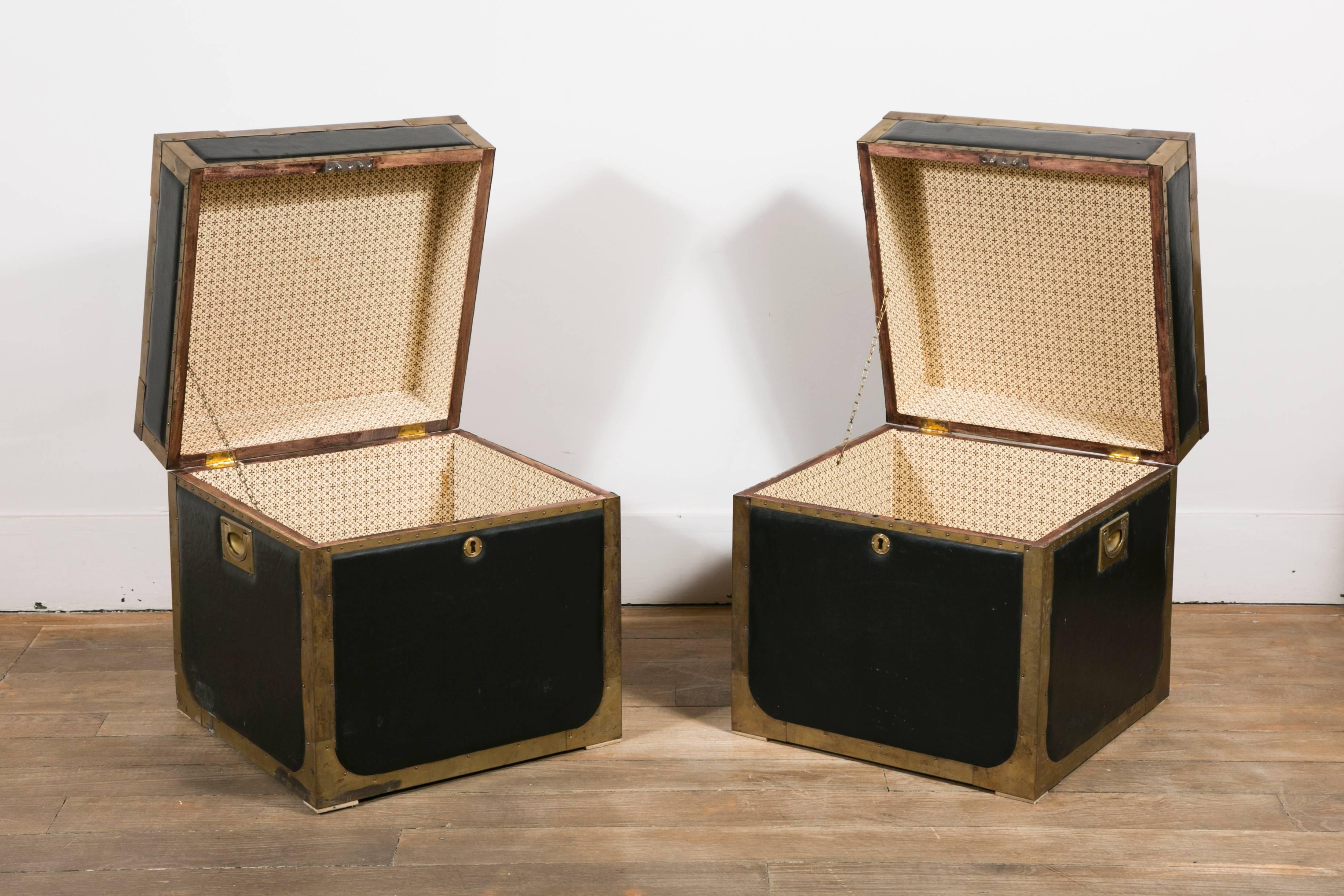 Mid-Century Modern Attractive Pair of Leather and Brass Trunk Tables