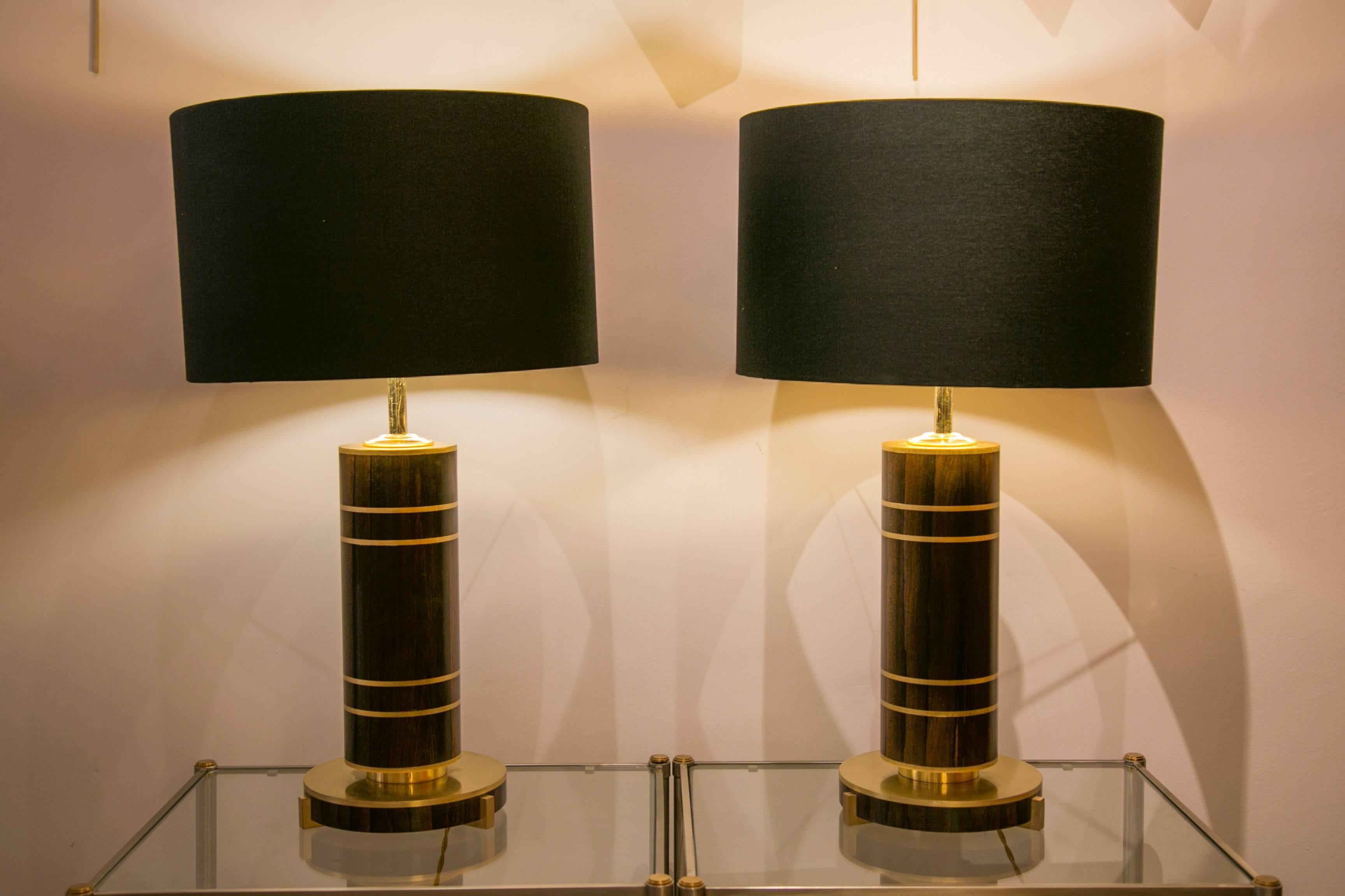 Late 20th Century Pair of Mahogany and Brass Lamps, circa 1980