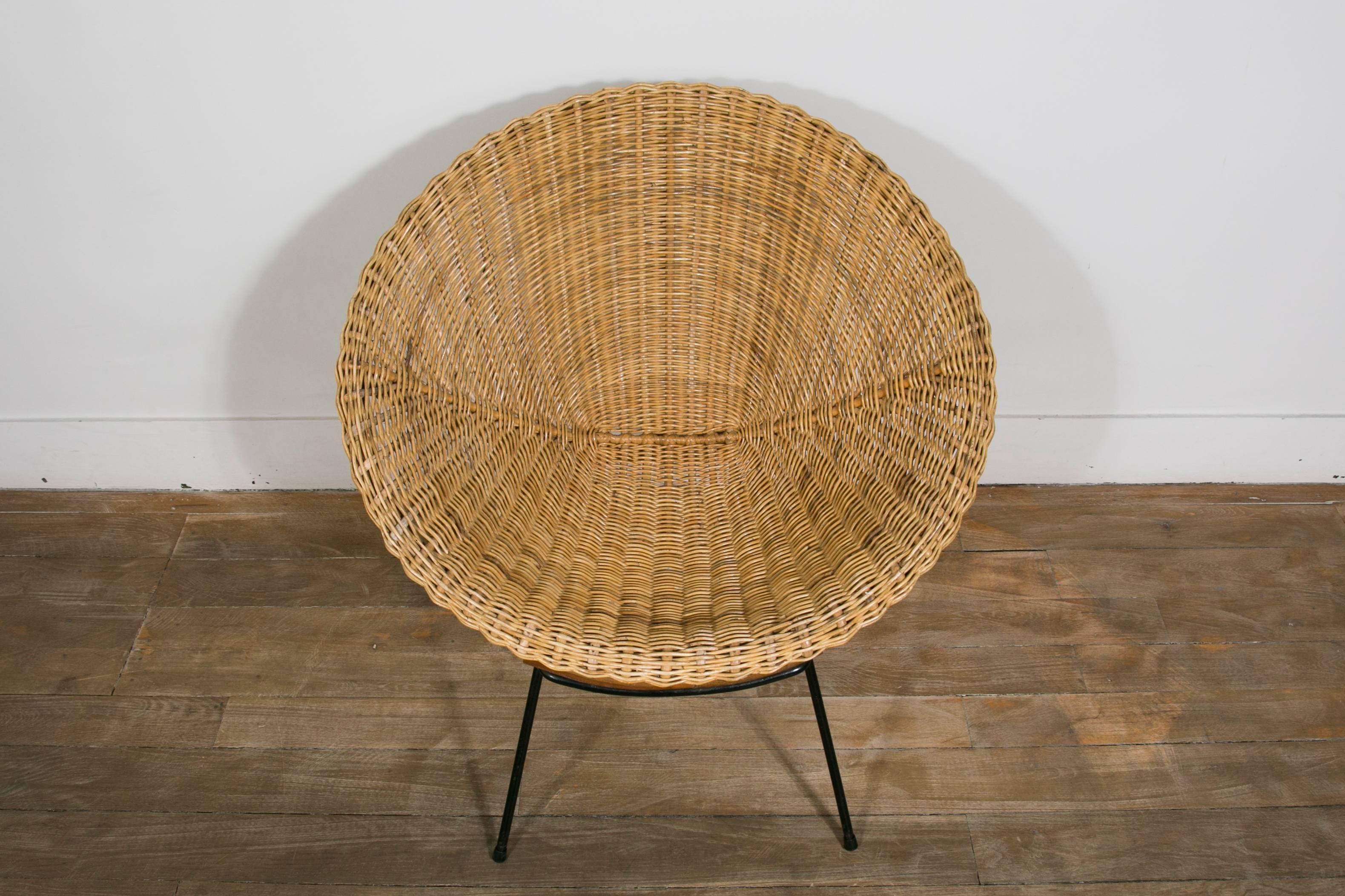 Mid-20th Century Rattan Set of Scoop Chairs and Table, Style of Janine Abraham, France