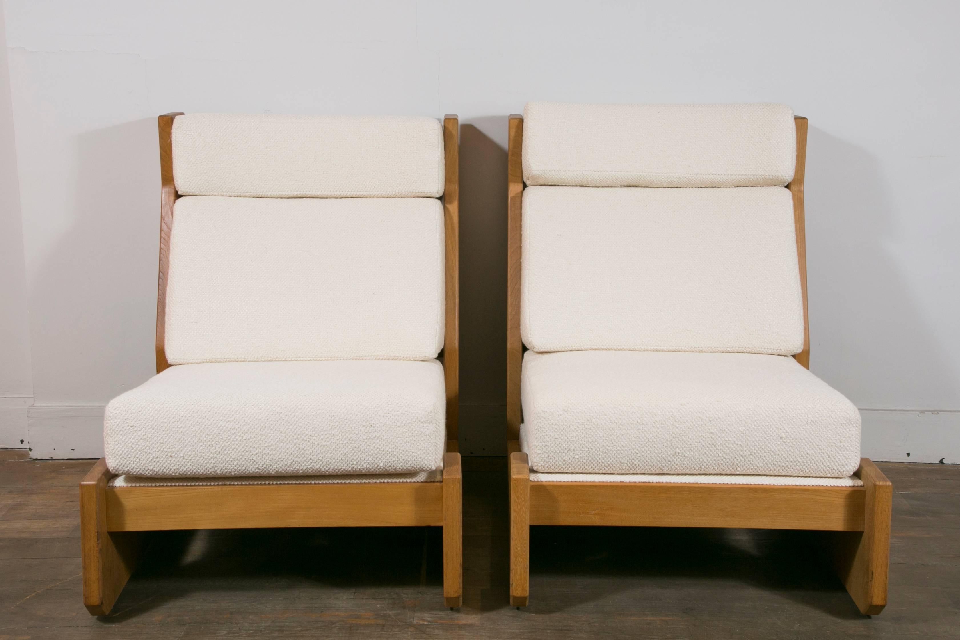 Mid-Century Modern Pair of Large Slipper Chairs in the Manner of Pierre Chapo