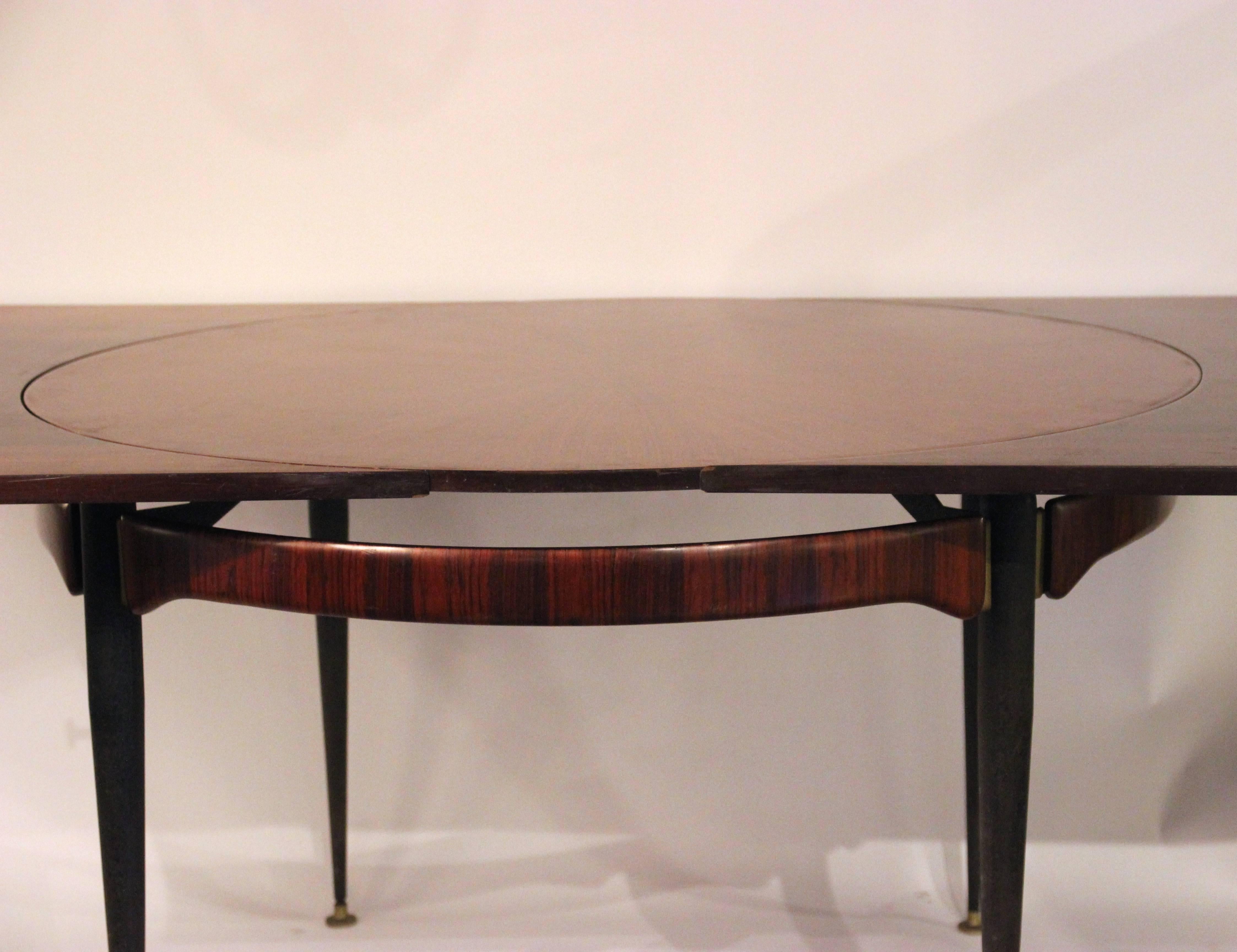 Mid-Century Modern Attributed to Franco Albini, Dining Table, Rosewood, circa 1970