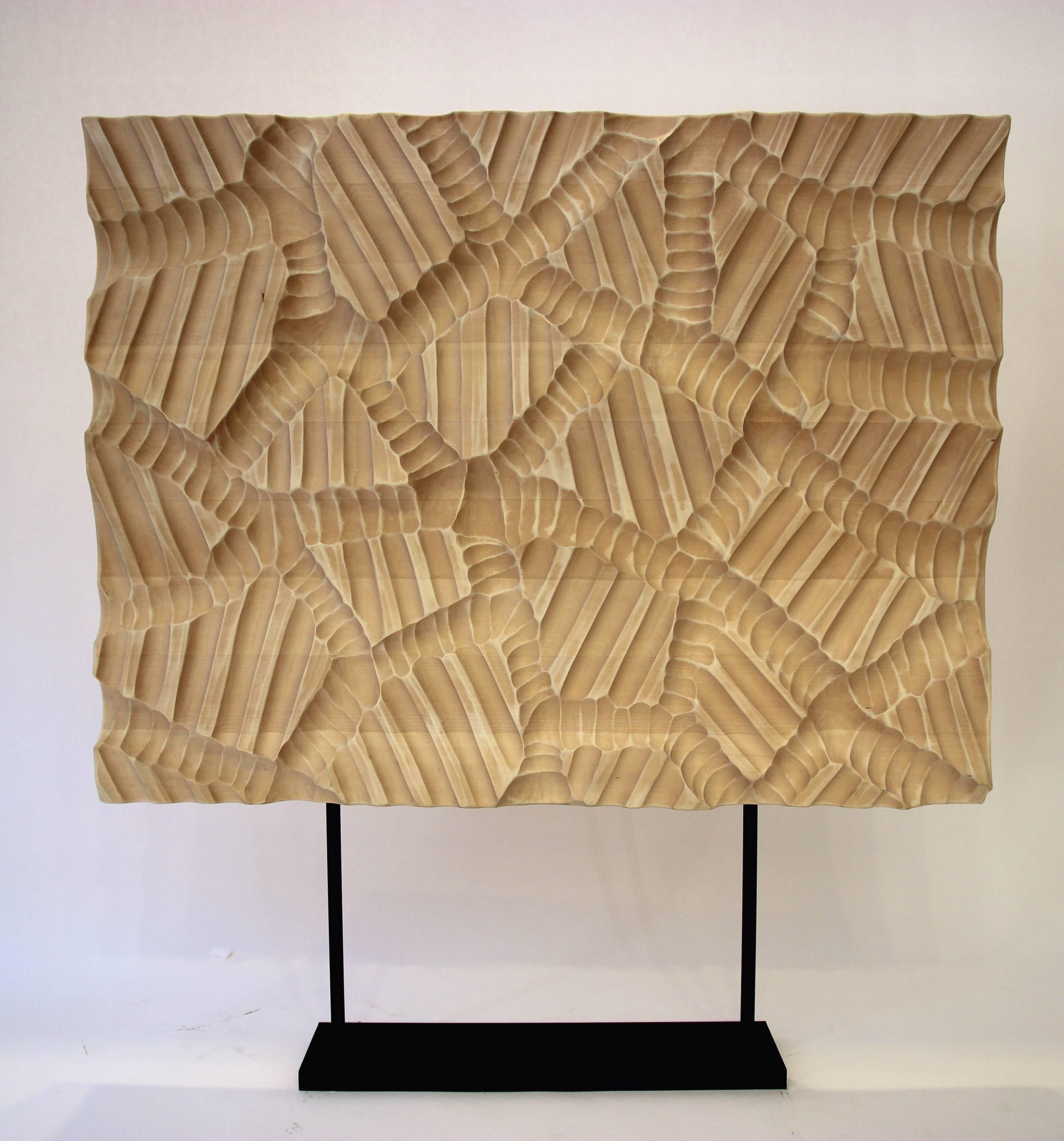 Decorative panel signed Giuseppe Rivadossi,
carved wood, iron frame,
circa 2010, Italy.
Measures with base: Height 91 cm, width 64 cm, depth 7 cm.
Without base height: 84 cm.
