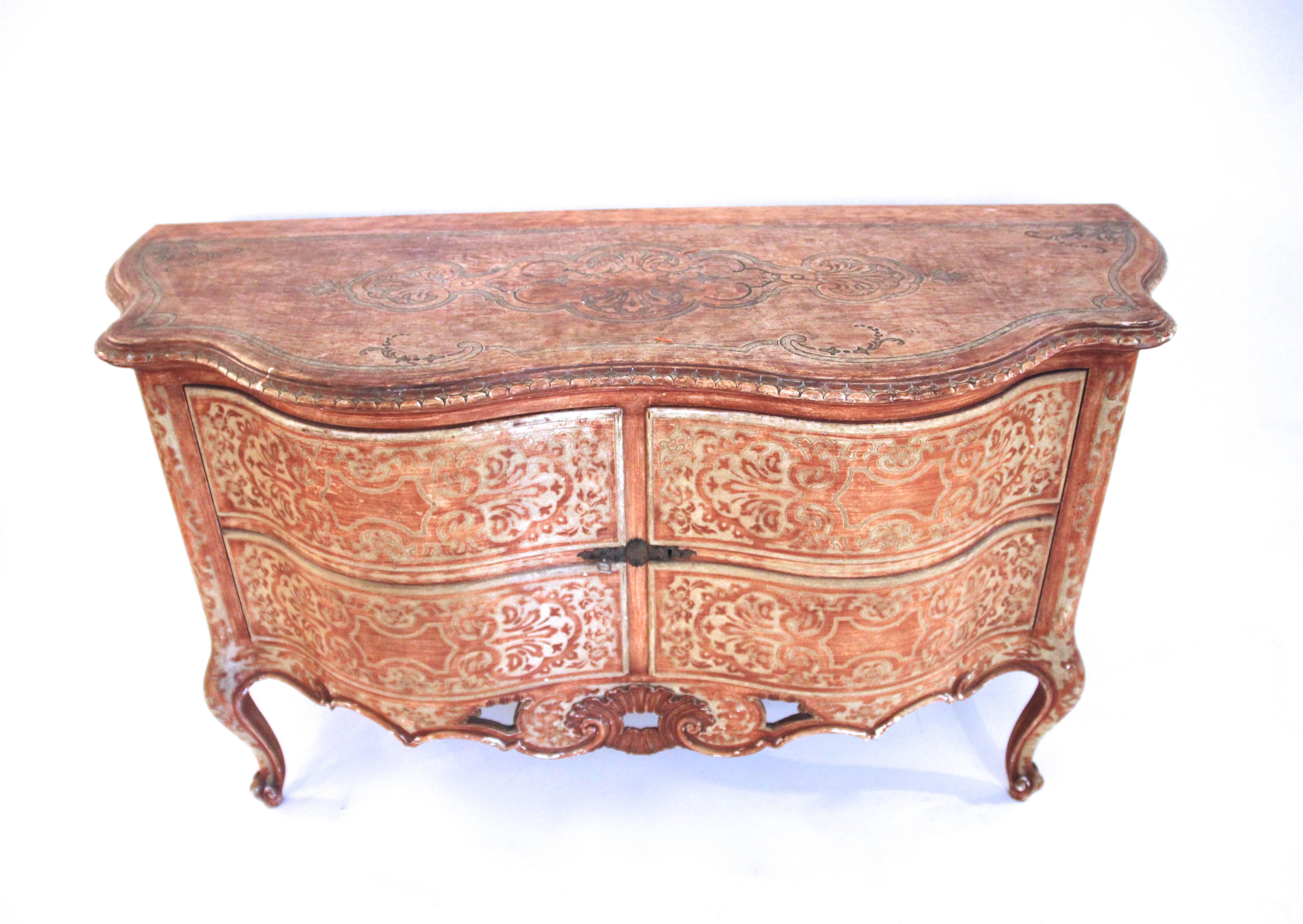 Sideboard with two drawers,
wood structure, with decor painted in the Venetian style
circa 1960, Italy.
Measures: Height 83 cm, width 150 cm, depth 58 cm.