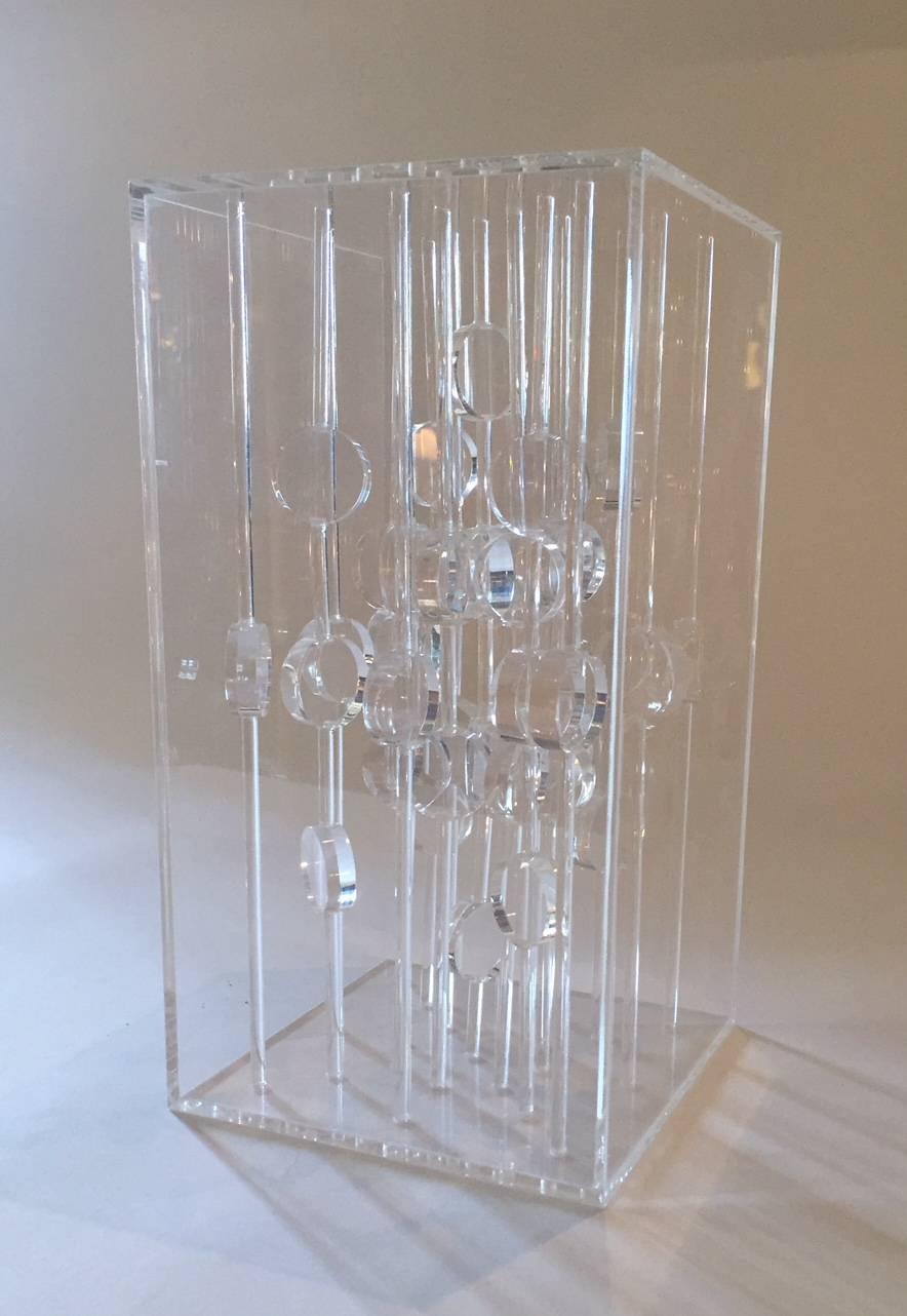 Mid-Century Modern Martha S. Boto, Sculpture Collone a, Plexiglass, circa 1968, Italy