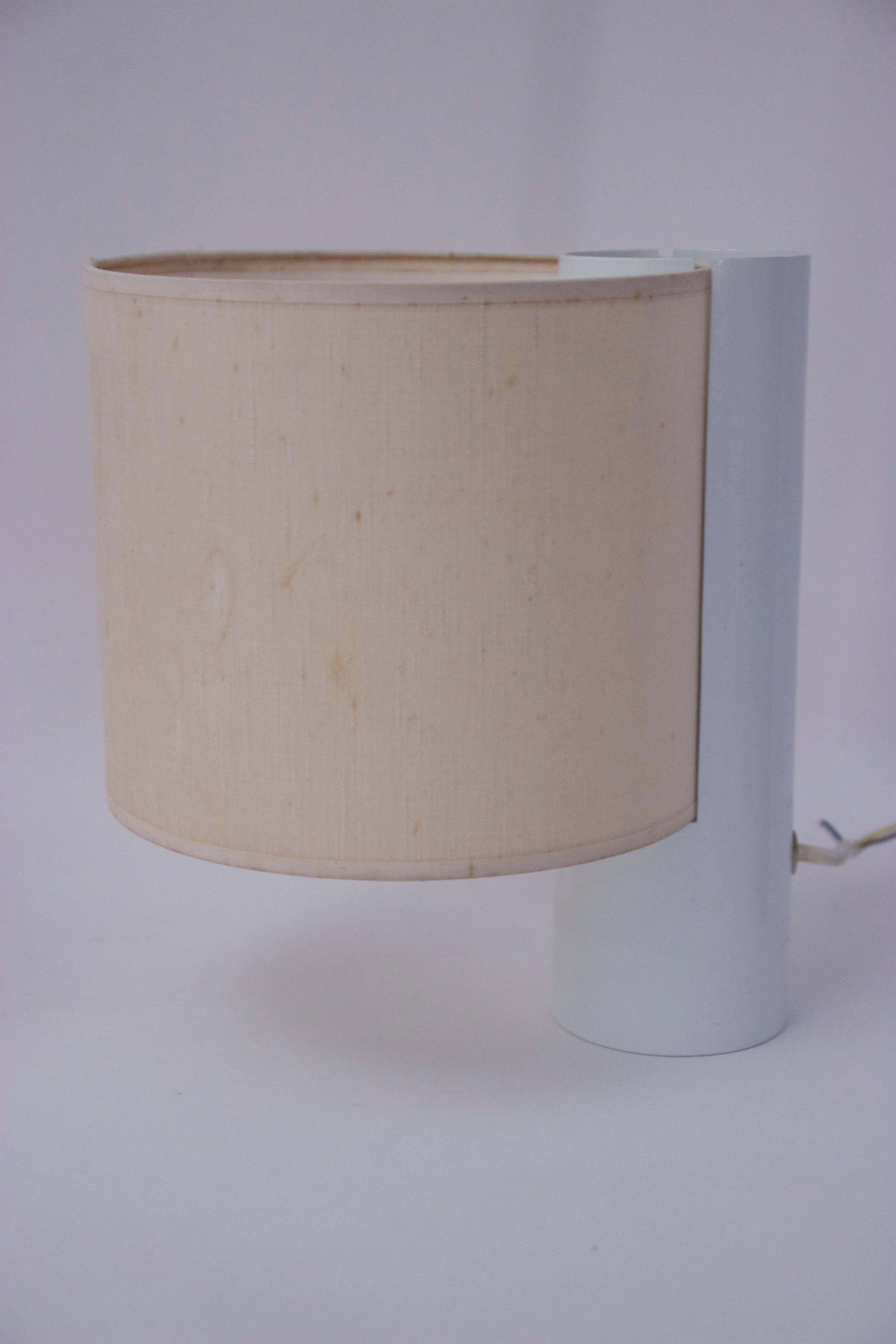 Giuliana Gramigna for Quattrifolio, Fluette Table Lamp, Lacquered Metal, Italy In Good Condition In Nice, Cote d' Azur