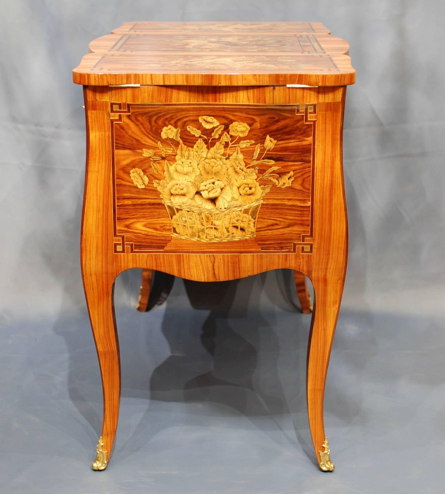 18th Century and Earlier French Louis XV Marquetry Dressing Table
