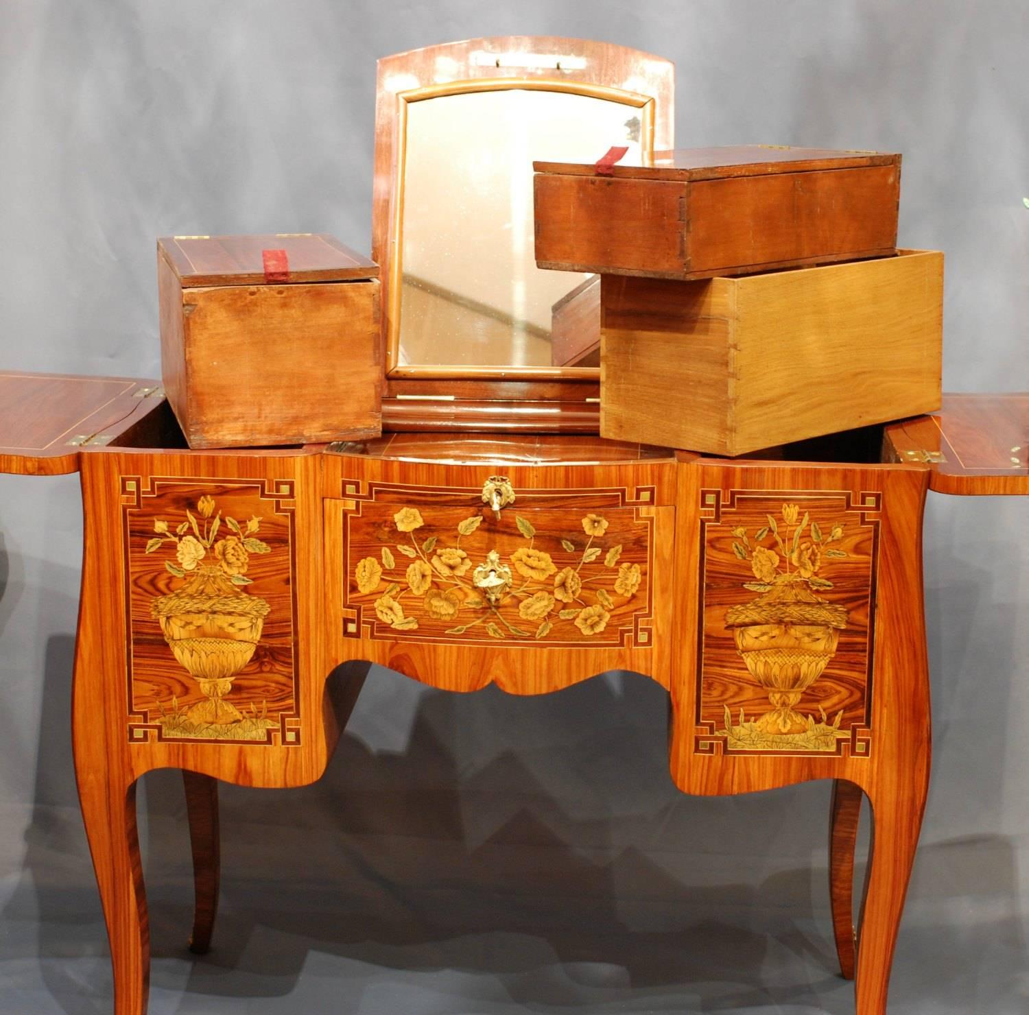 Tulipwood French Louis XV Marquetry Dressing Table