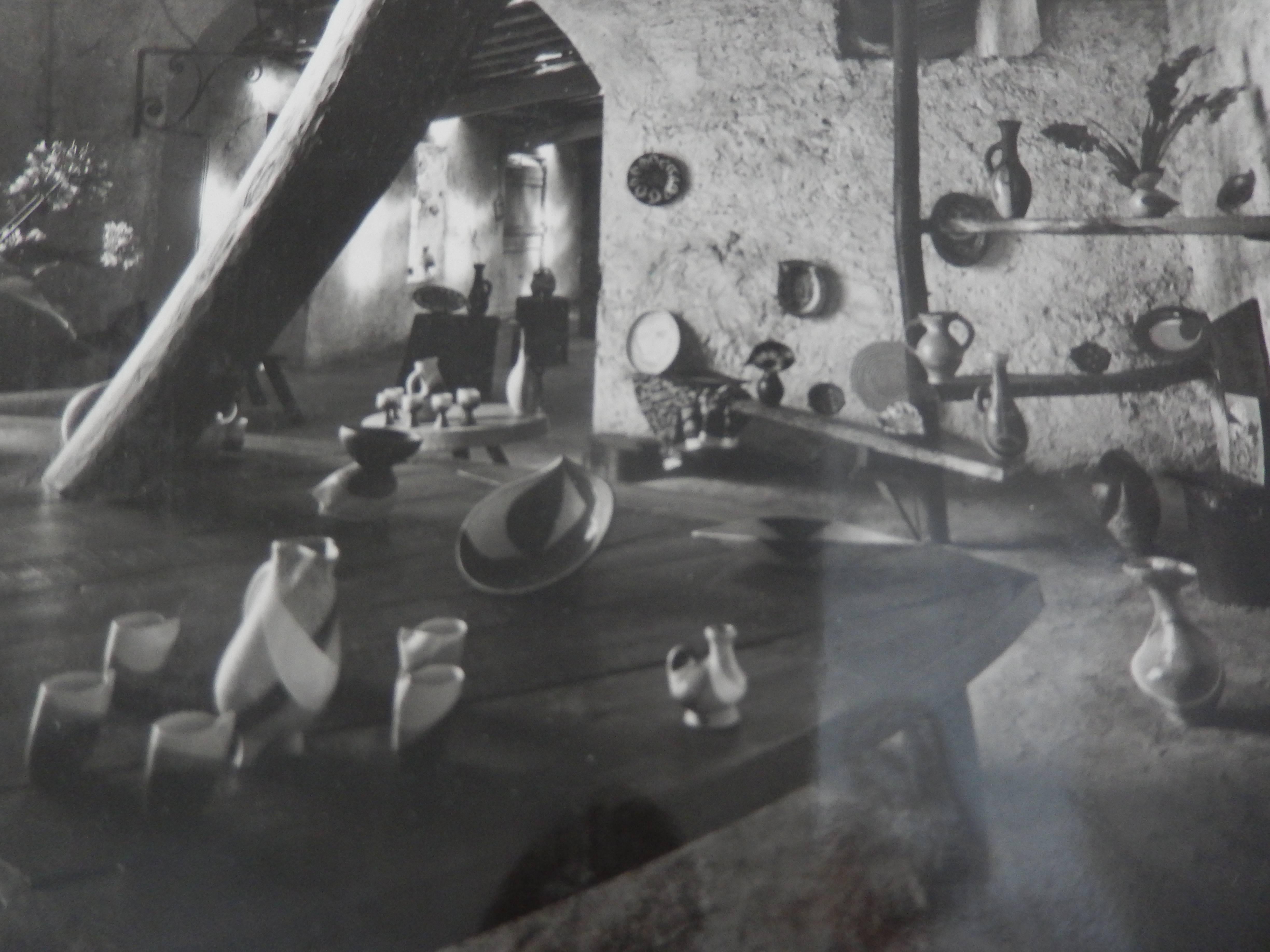 Chandelier en céramique française du milieu du siècle dernier, Gilbert Valentin, Vallauris Excellent état - En vente à Winnetka, IL