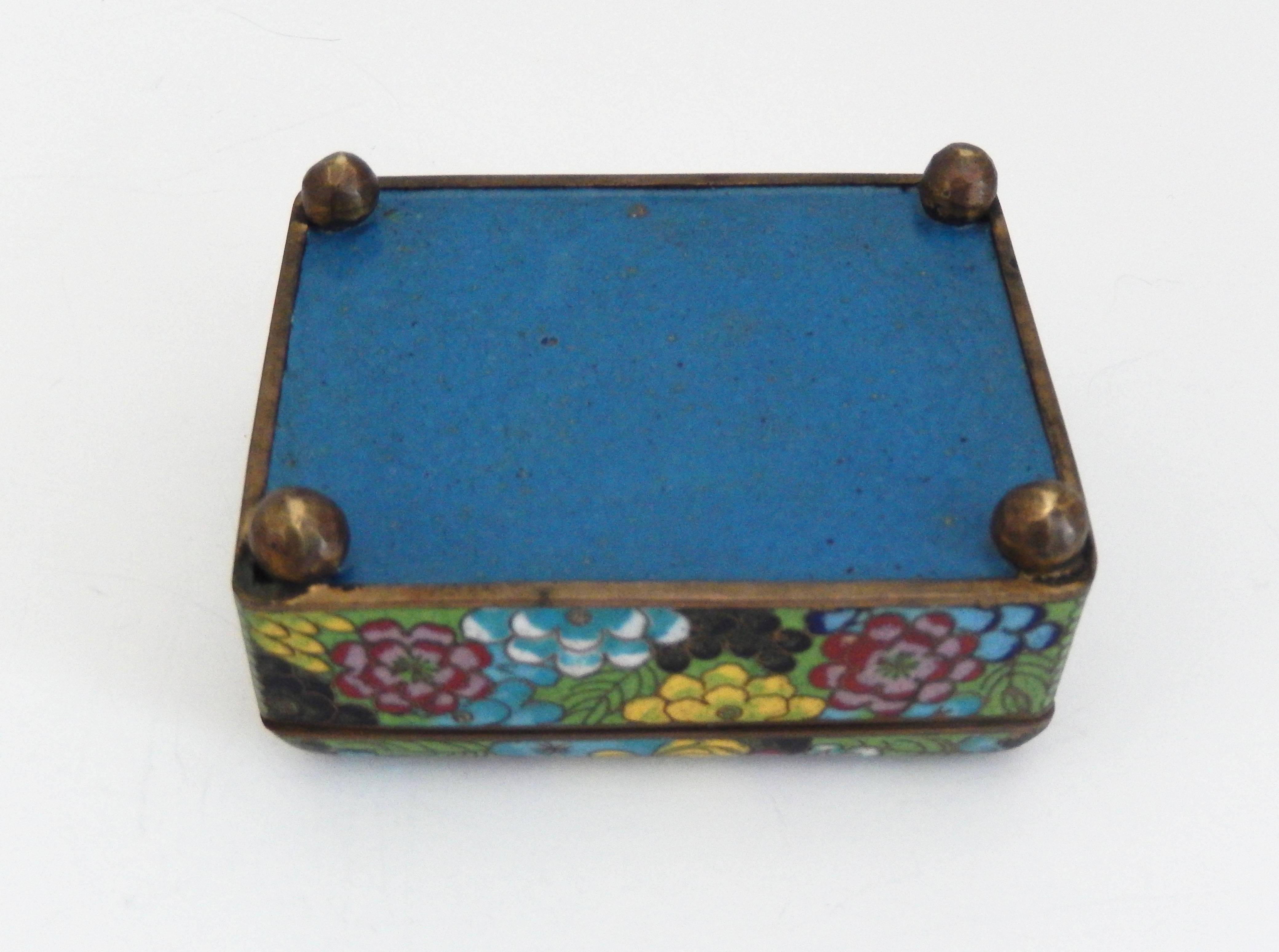 Vintage Cloisonné Cigarette Box and Match Holder with Floral Motif In Good Condition For Sale In Winnetka, IL