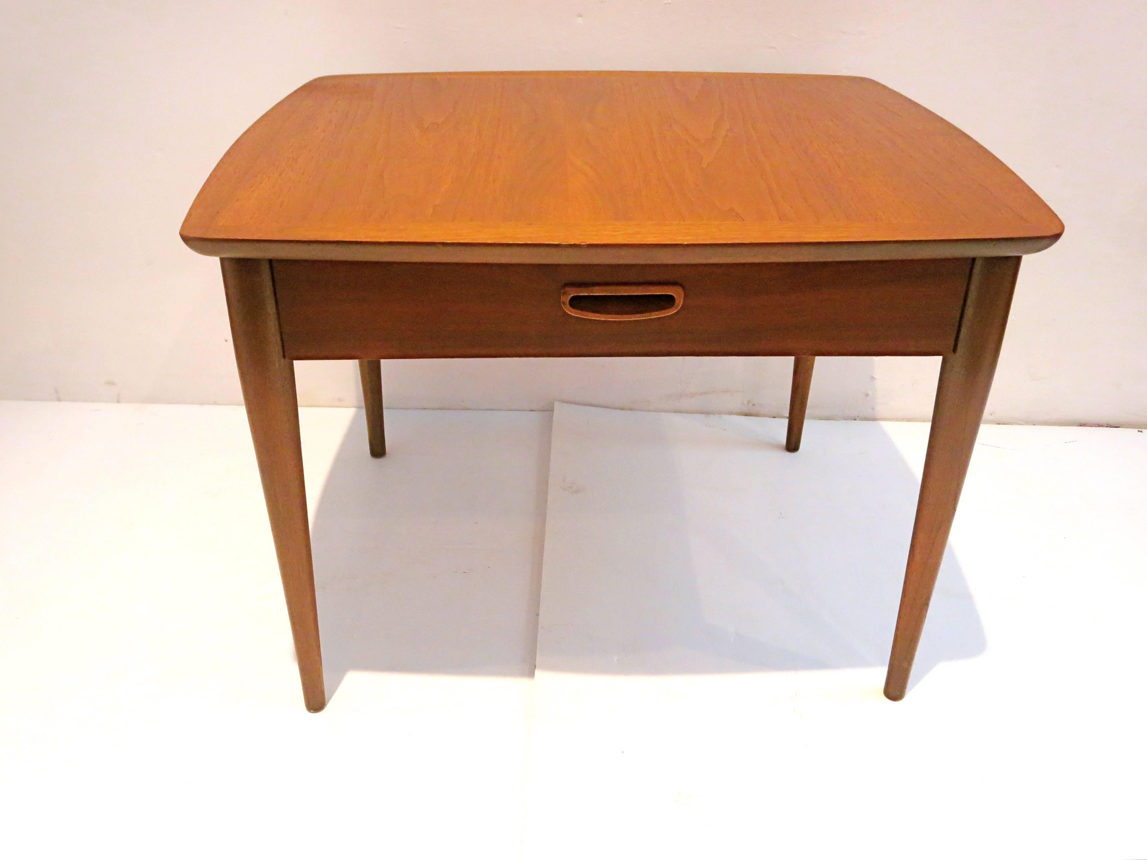 20th Century 1950s Danish Modern End Table in Walnut with Drawer