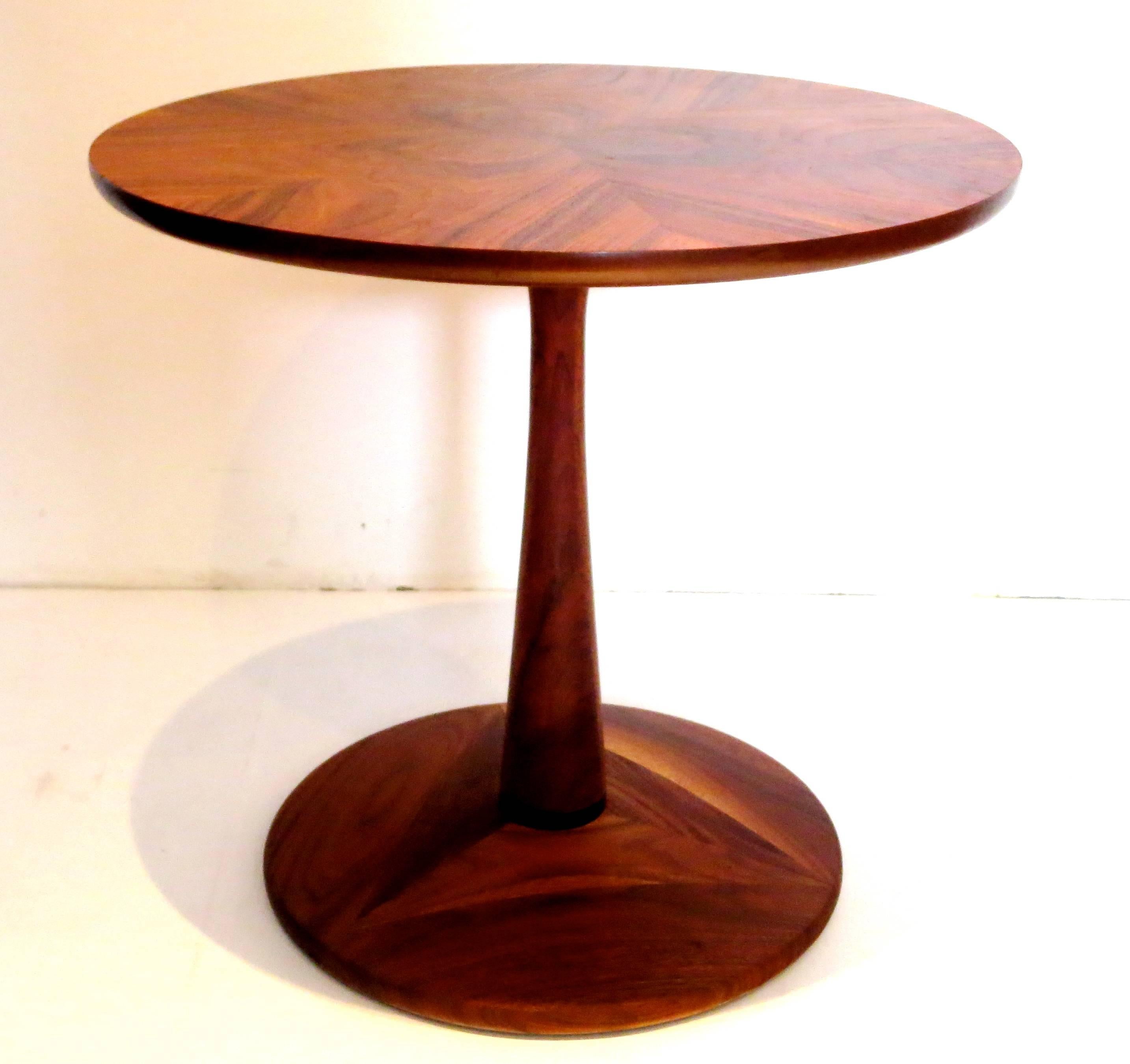 A very nice small cocktail table designed by Kipp Stewart for Drexel, in walnut perfect for in between two chairs, beautiful top freshly refinished solid and sturdy, circa 1950s.