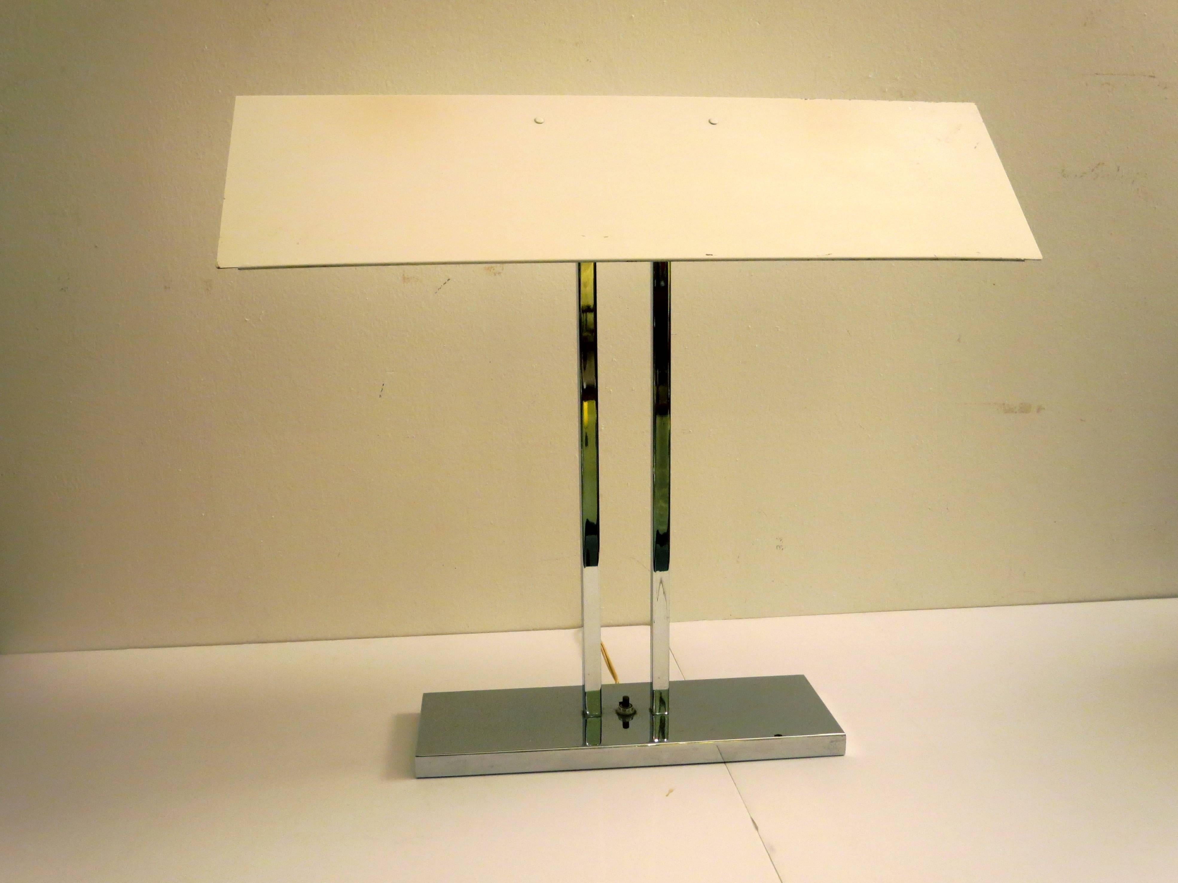 1970s American Modern Architectural Minimalist Desk Table Lamp In Good Condition In San Diego, CA