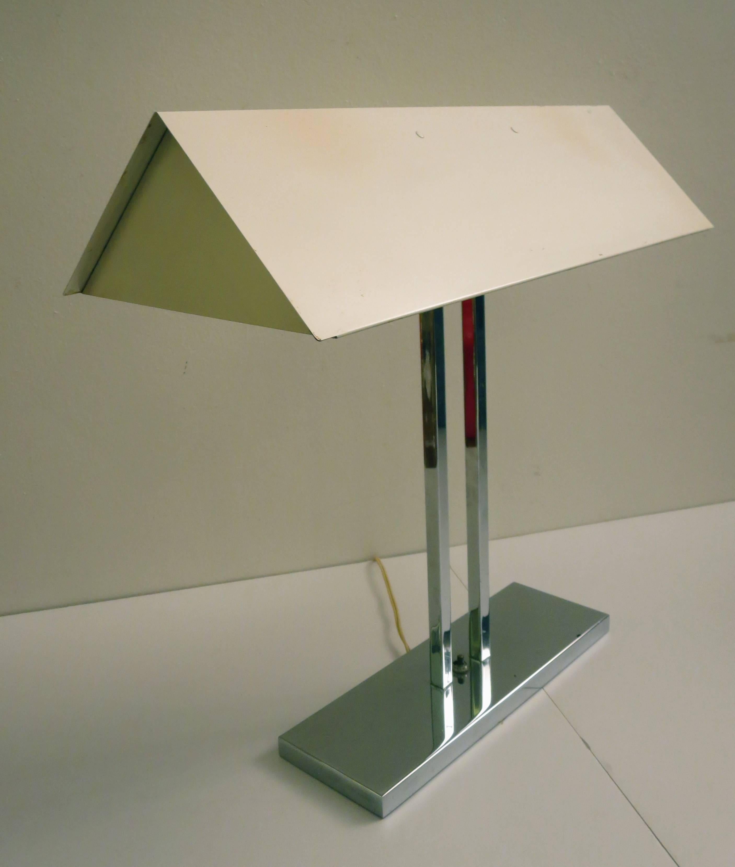 20th Century 1970s American Modern Architectural Minimalist Desk Table Lamp