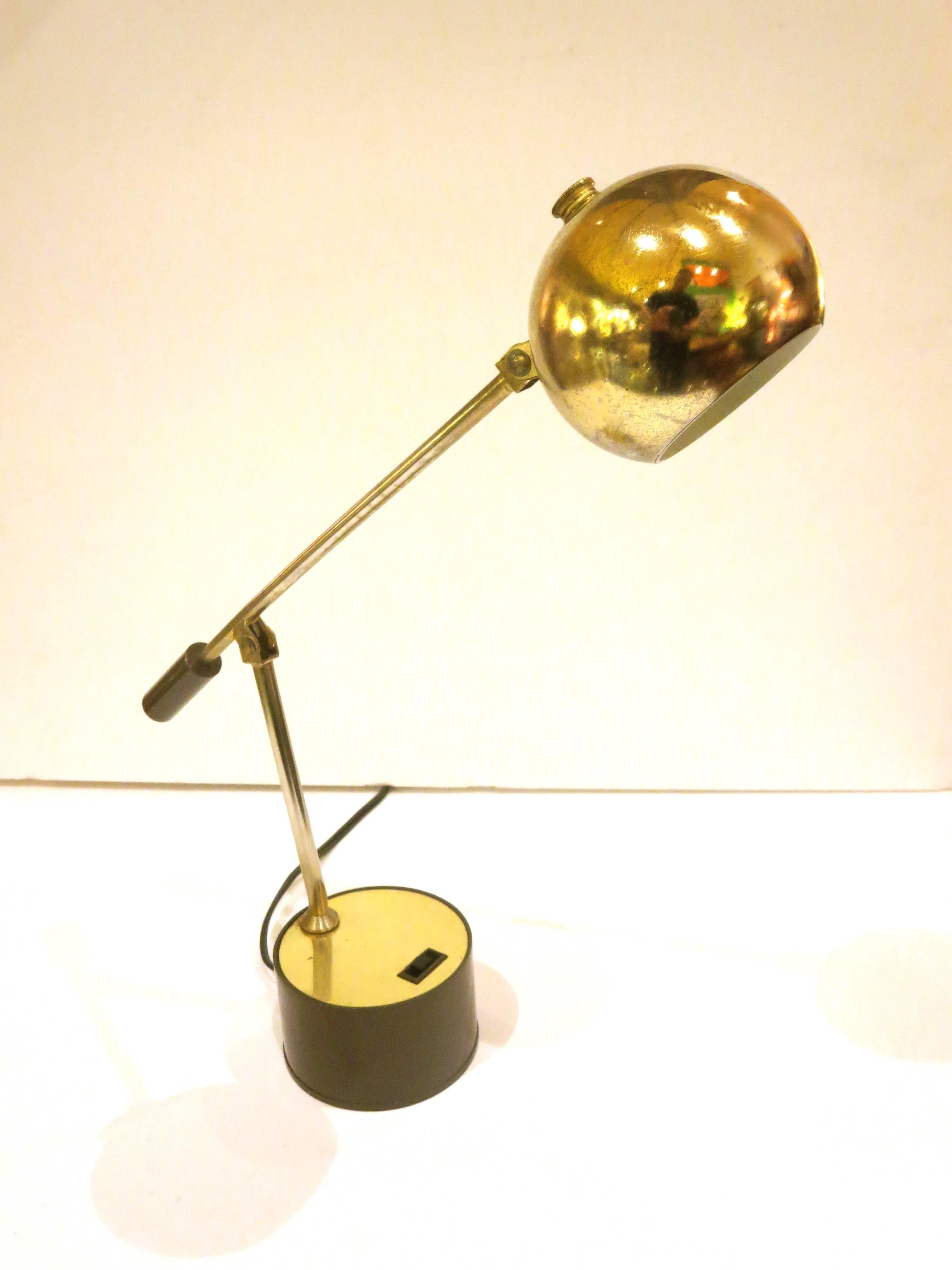 Mid-Century Modern 1960s American Modern Small Desk Table Lamp in Brass