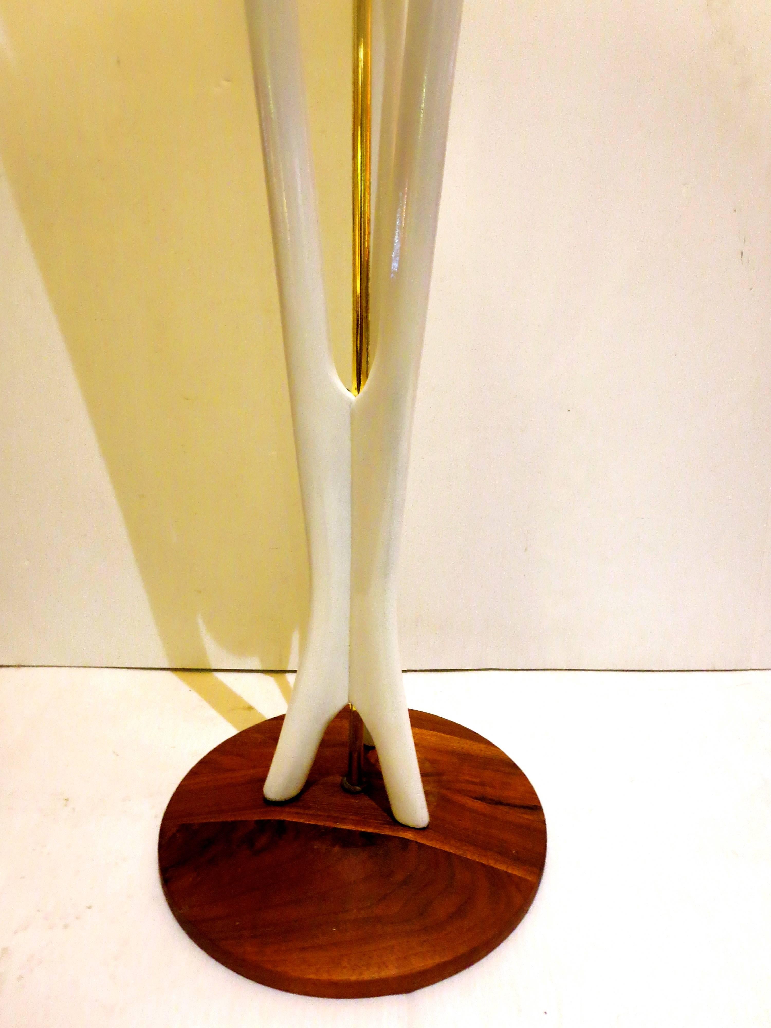 Brass 1950s American Mid-Century Modern Tall Floor Lamp by Modeline