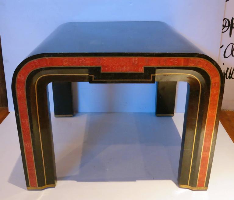 Cocktail or End Table with Tessellated Marble Red Coral and Brass Inlay For Sale at 1stDibs