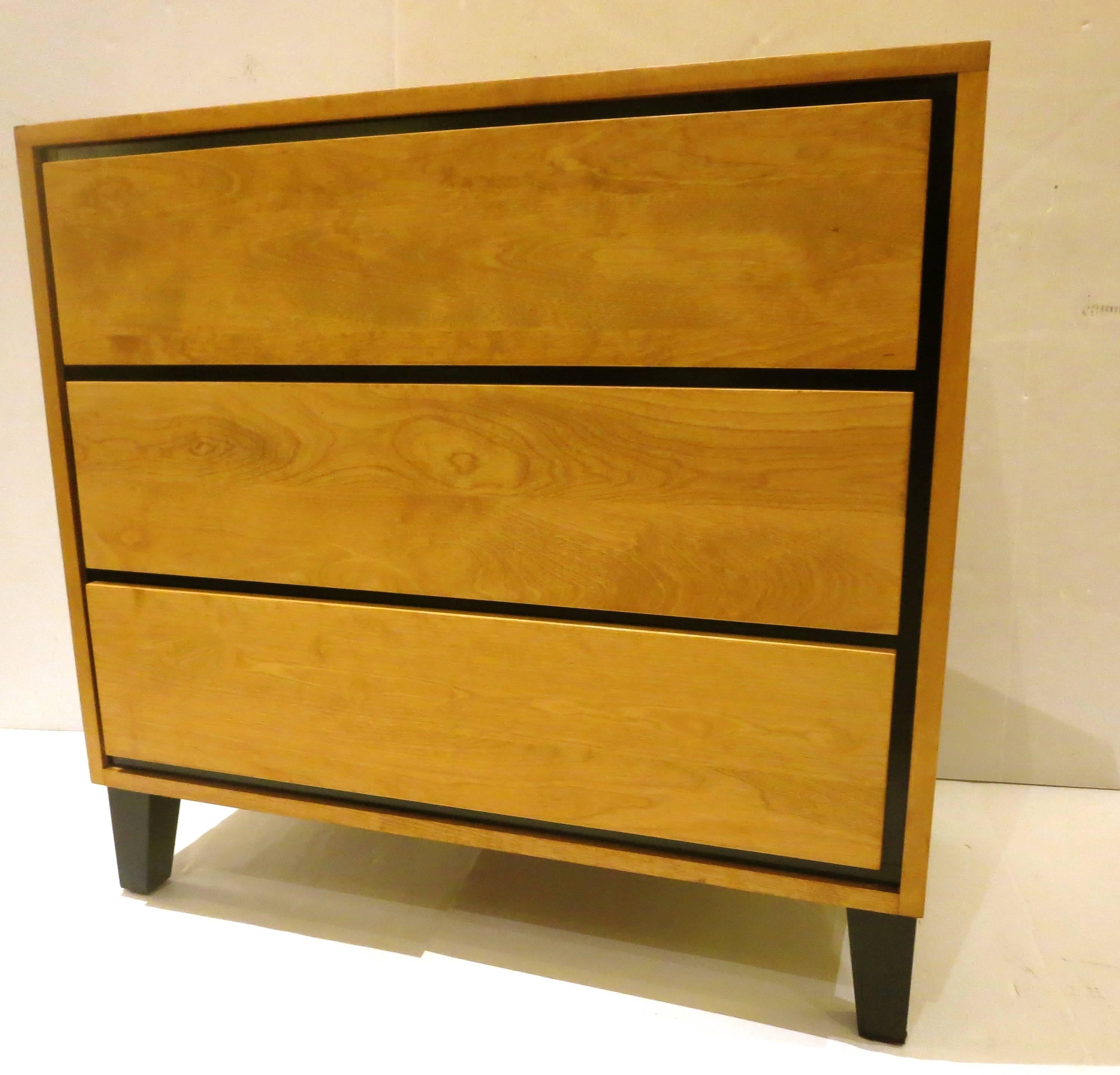 1950s American Modern Triple-Drawer Dresser by Russel Wright for Conant Ball In Excellent Condition In San Diego, CA