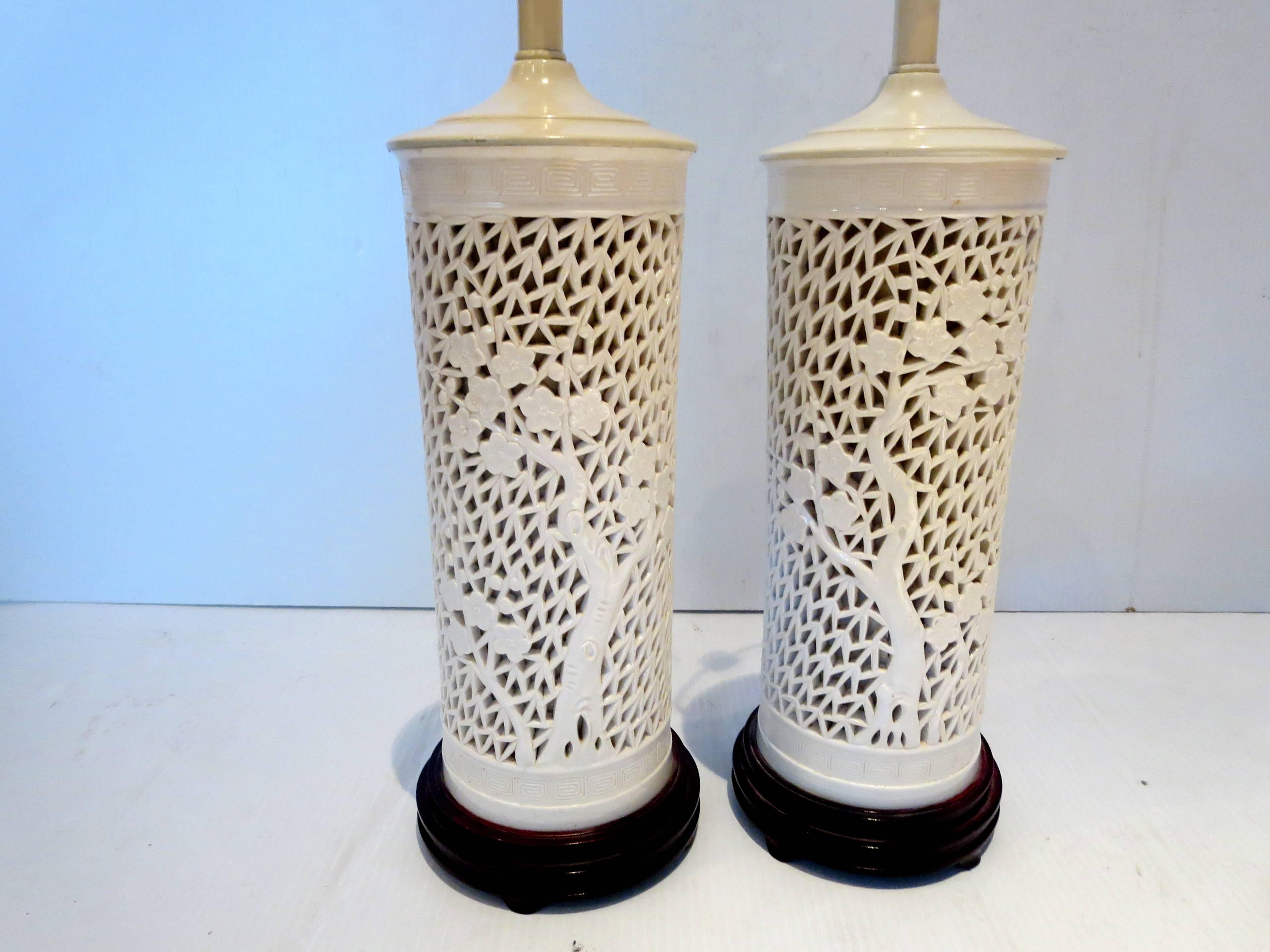 Pair of Column Pierced Porcelain Blanc De Chine Table Lamps In Excellent Condition In San Diego, CA