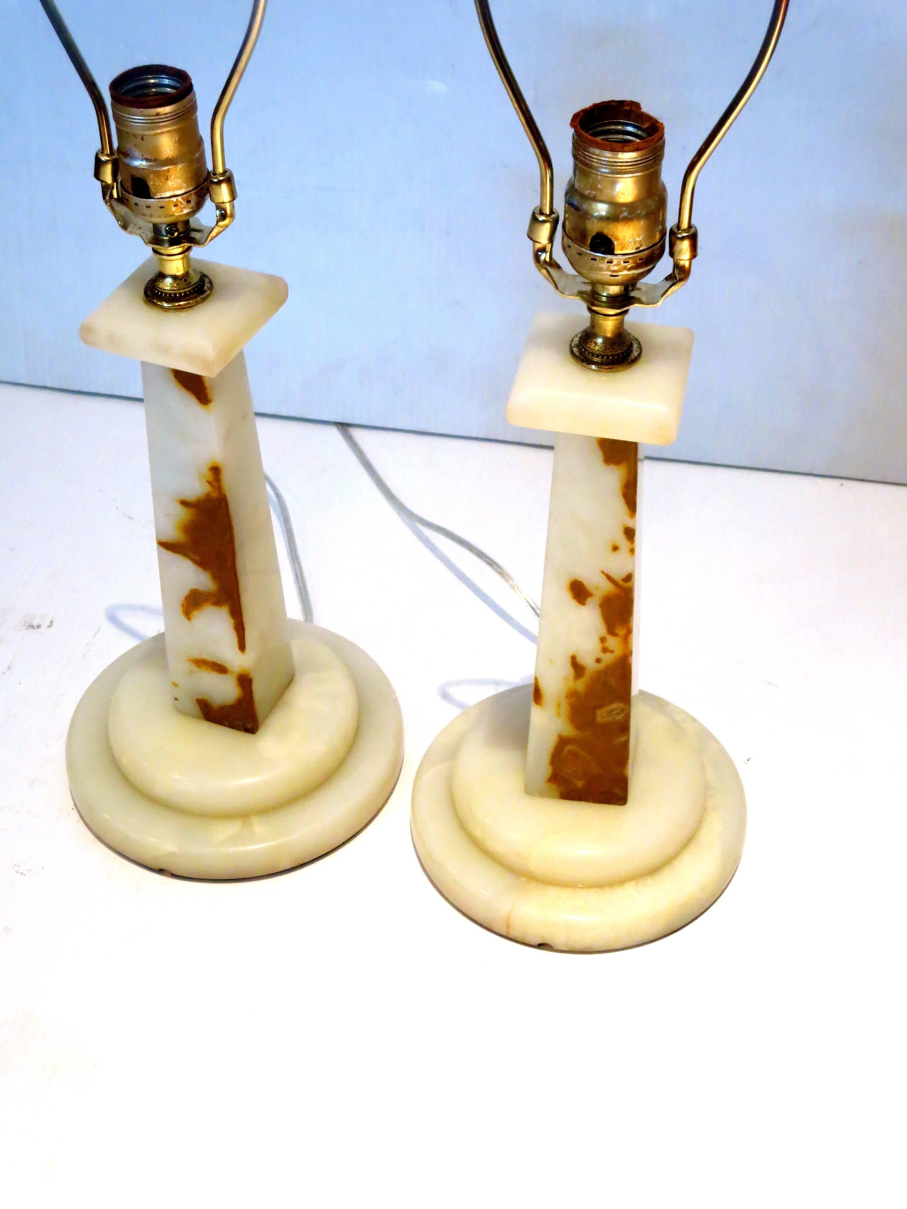 Art Deco Pair of Onyx Column Table Lamps In Excellent Condition In San Diego, CA