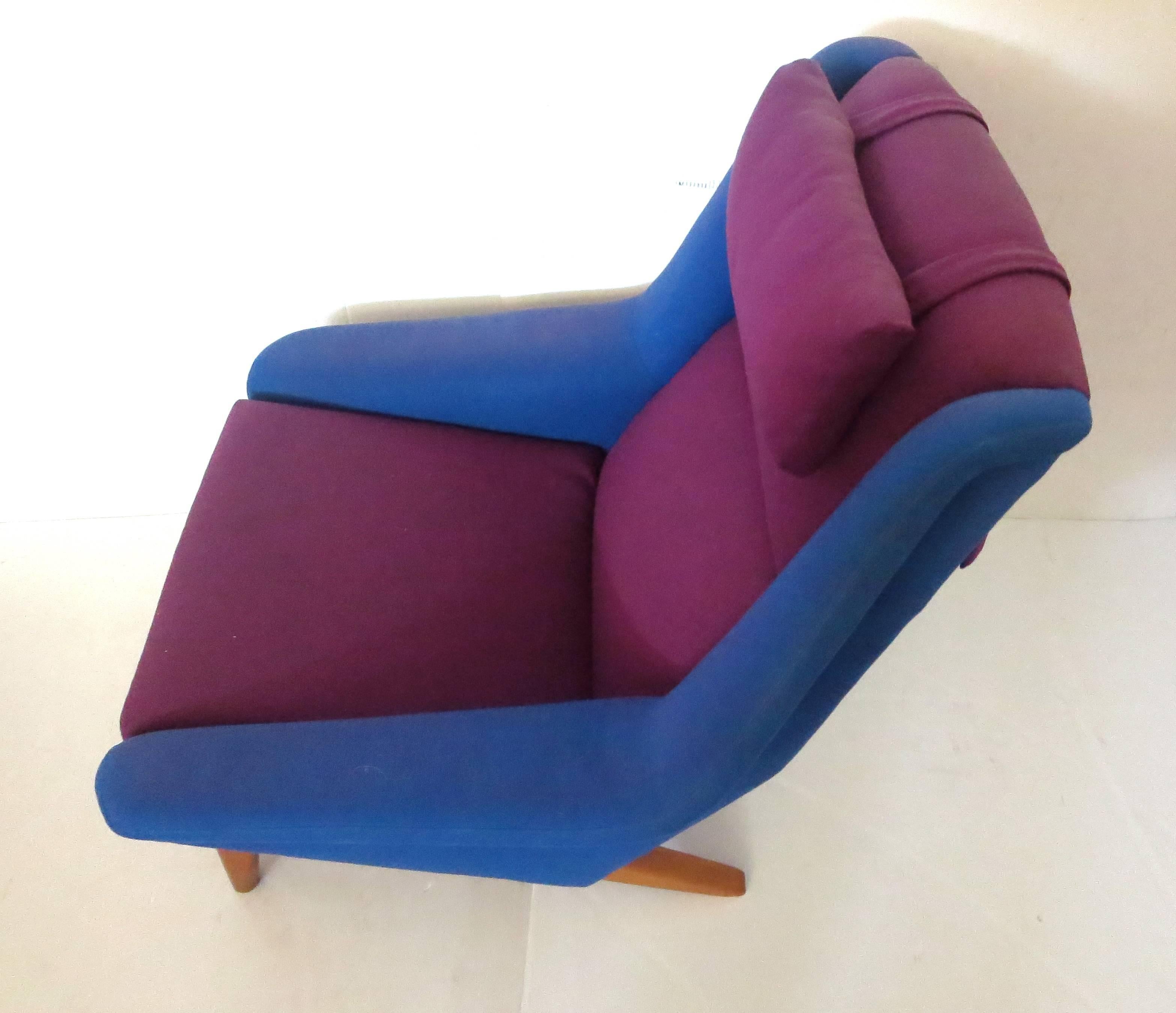 Danish Rare Original Upholstery Lounge Chair by Folke Ohlsson for Fritz Hansen