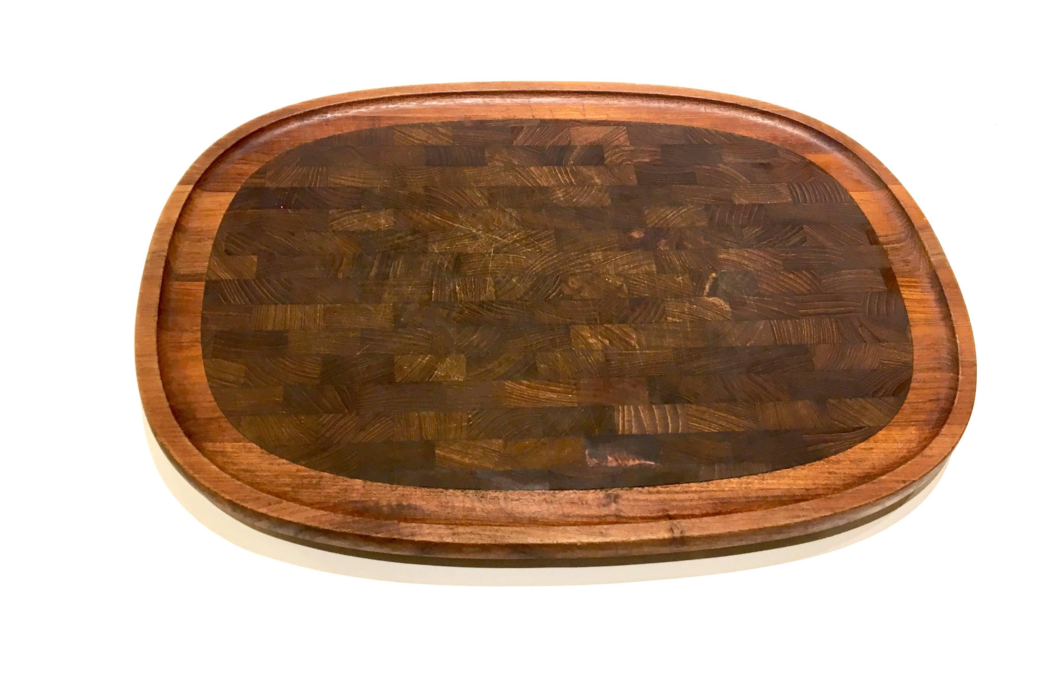 Beautiful large solid teak tray designed by Quistgaard for Dansk, circa 1950s freshly refinish.