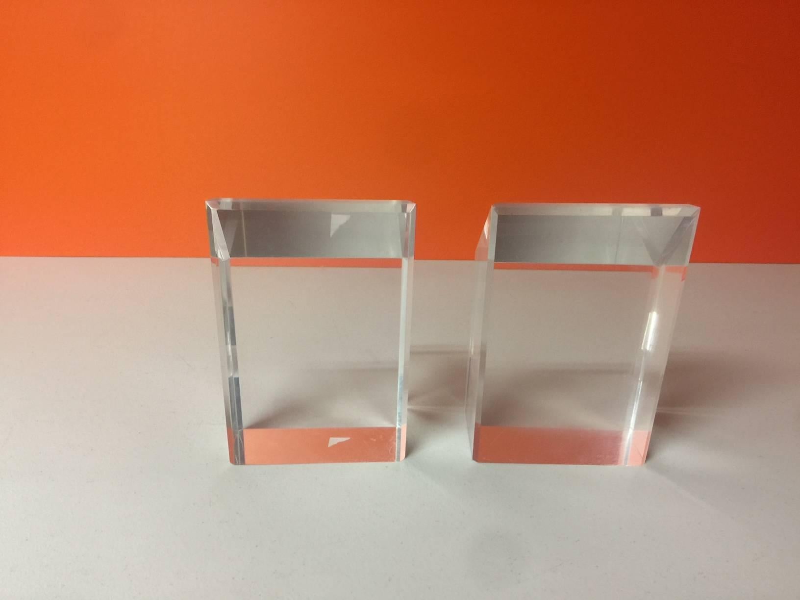 Pair of Midcentury Lucite Bookends 1