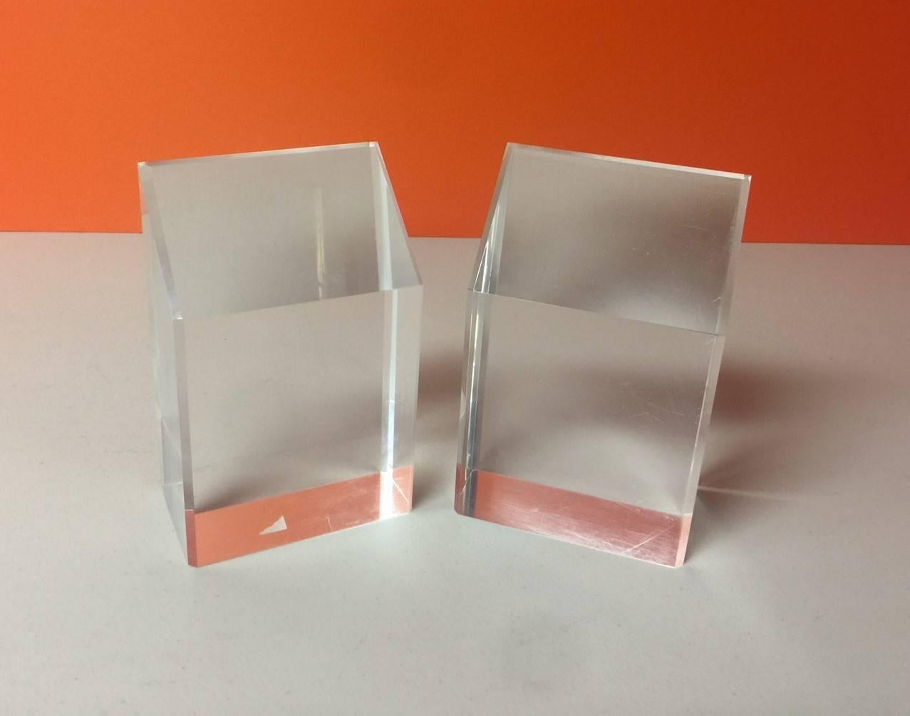 Pair of Midcentury Lucite Bookends 2