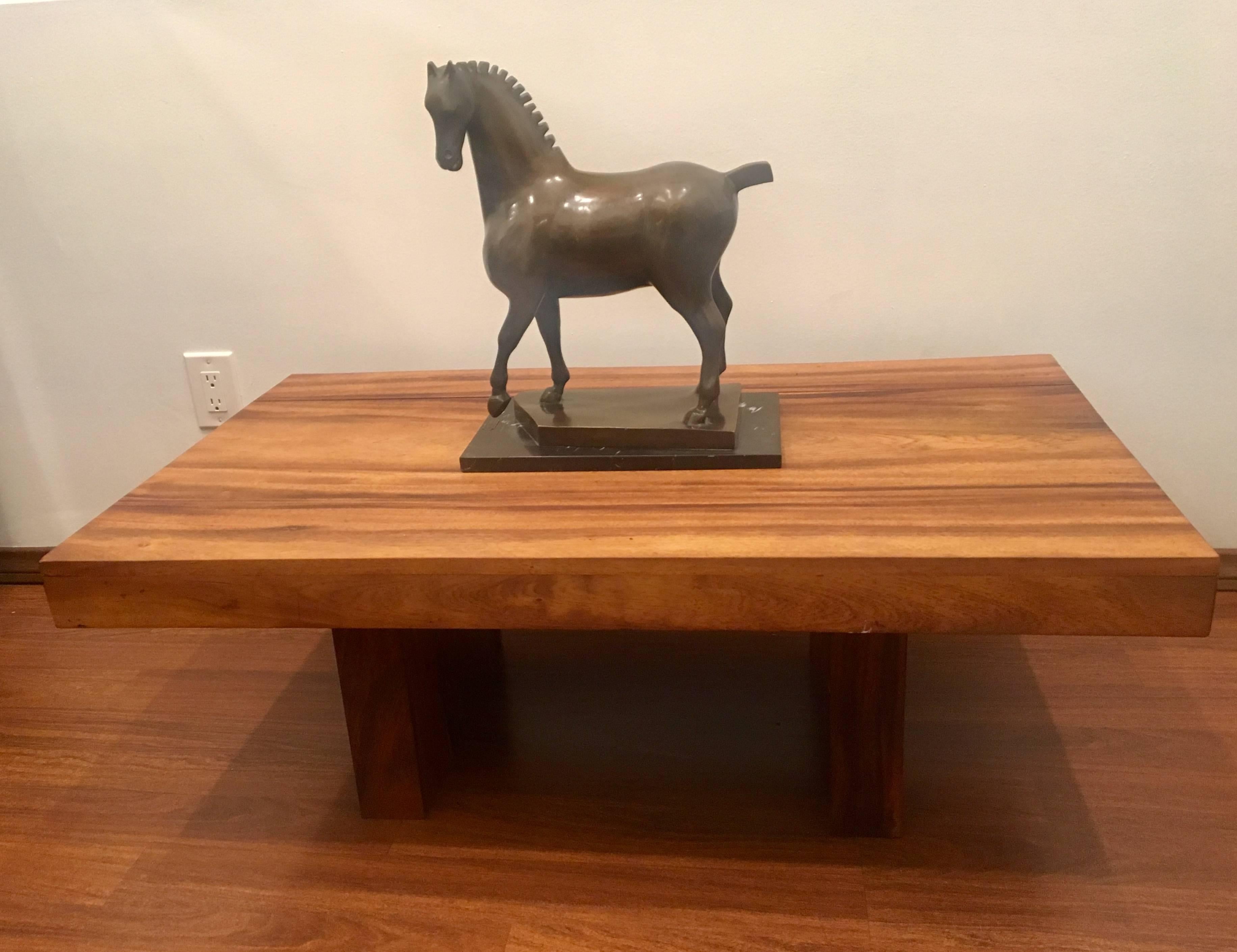 Beautiful bronze signed on the horse and metal plate, on the marble base, listed Mexican artist Heriberto Juarez unique massive modernist horse, circa 1960s.