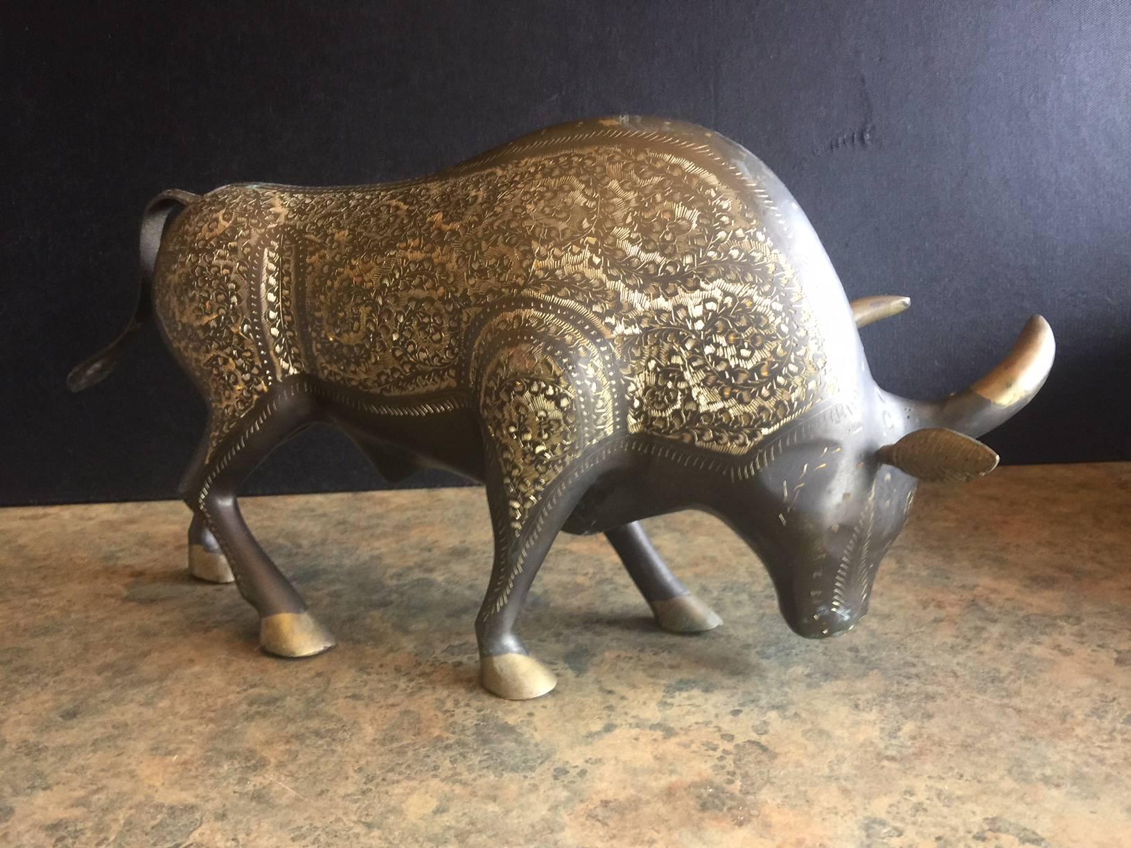 Large Midcentury Brass Bull Sculpture In Good Condition In San Diego, CA