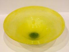 Beautiful Glass Vase by American Artist Dale Chihuly Signed