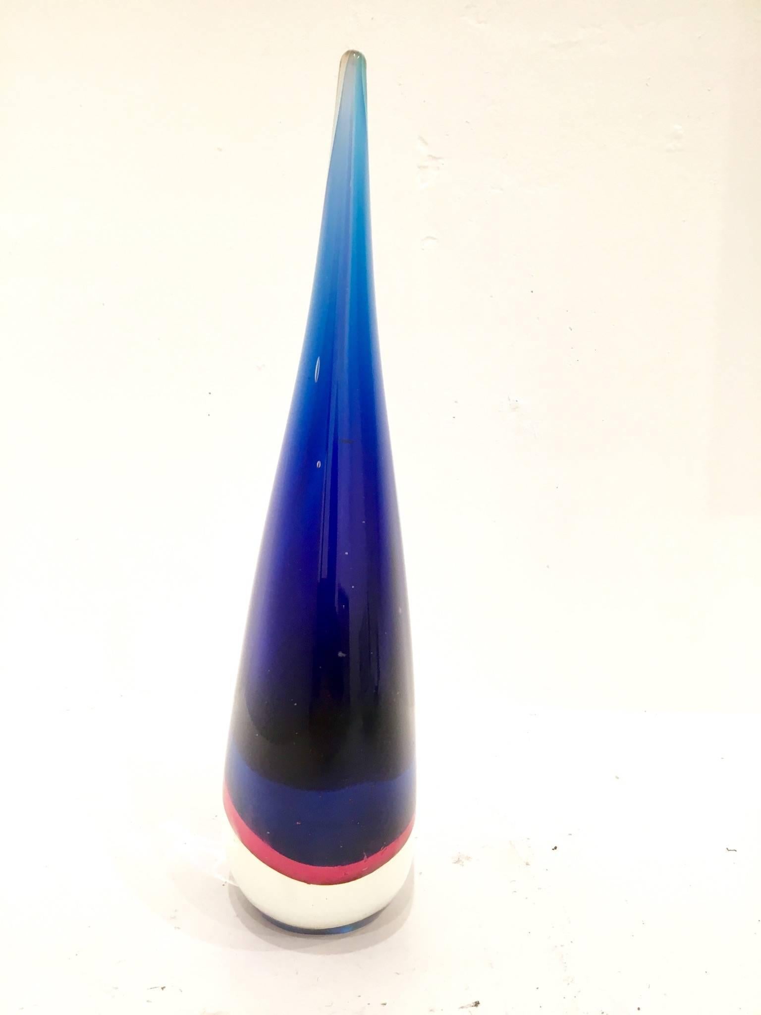 Beautiful teardrop glass sculpture by Flavio Poli, beautiful colors and shape no chips or cracks navy blue light blue, pink and clear.
