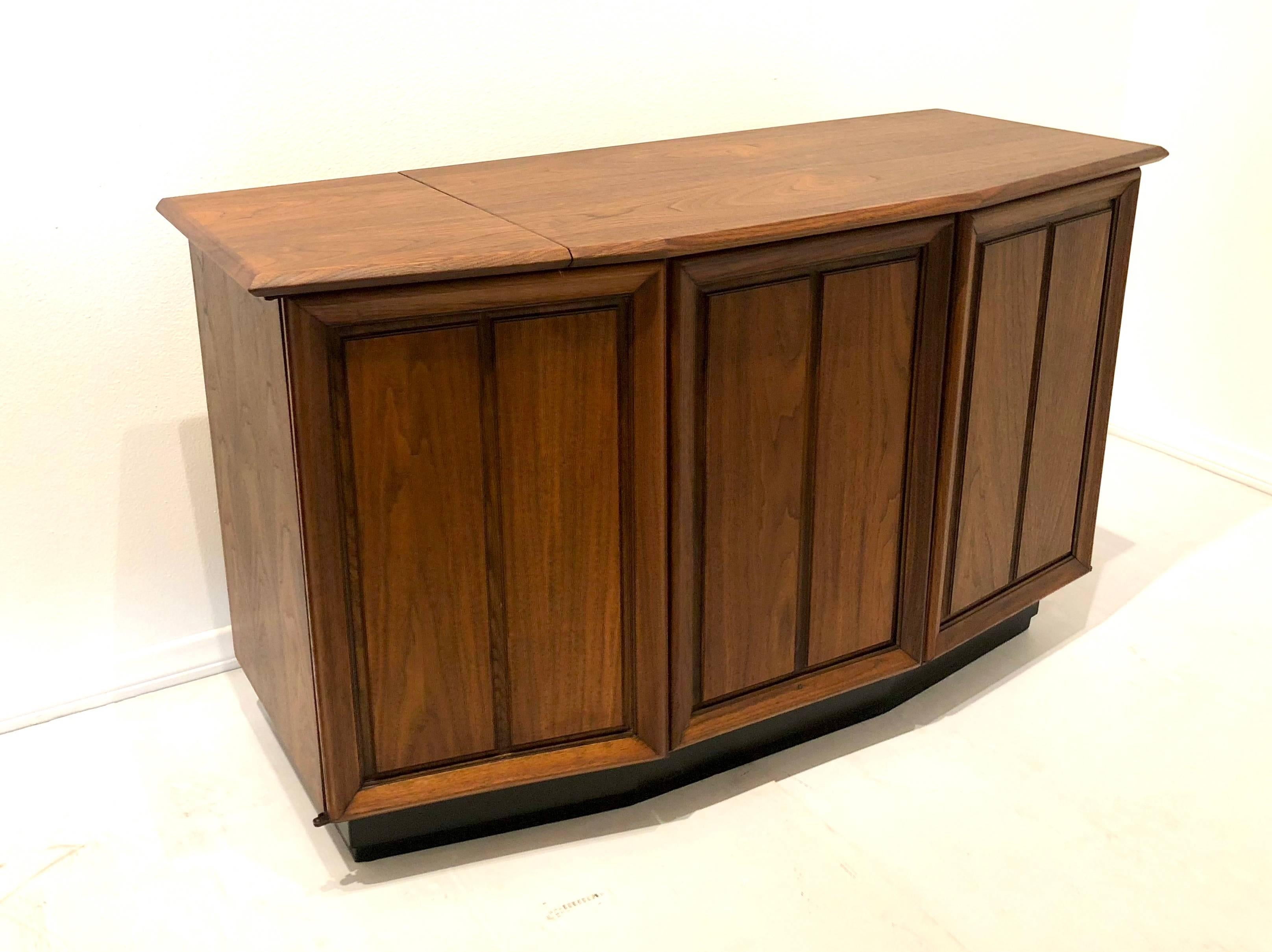 Striking Small American Midcentury Walnut Console Stereo Cabinet by The Fisher 2