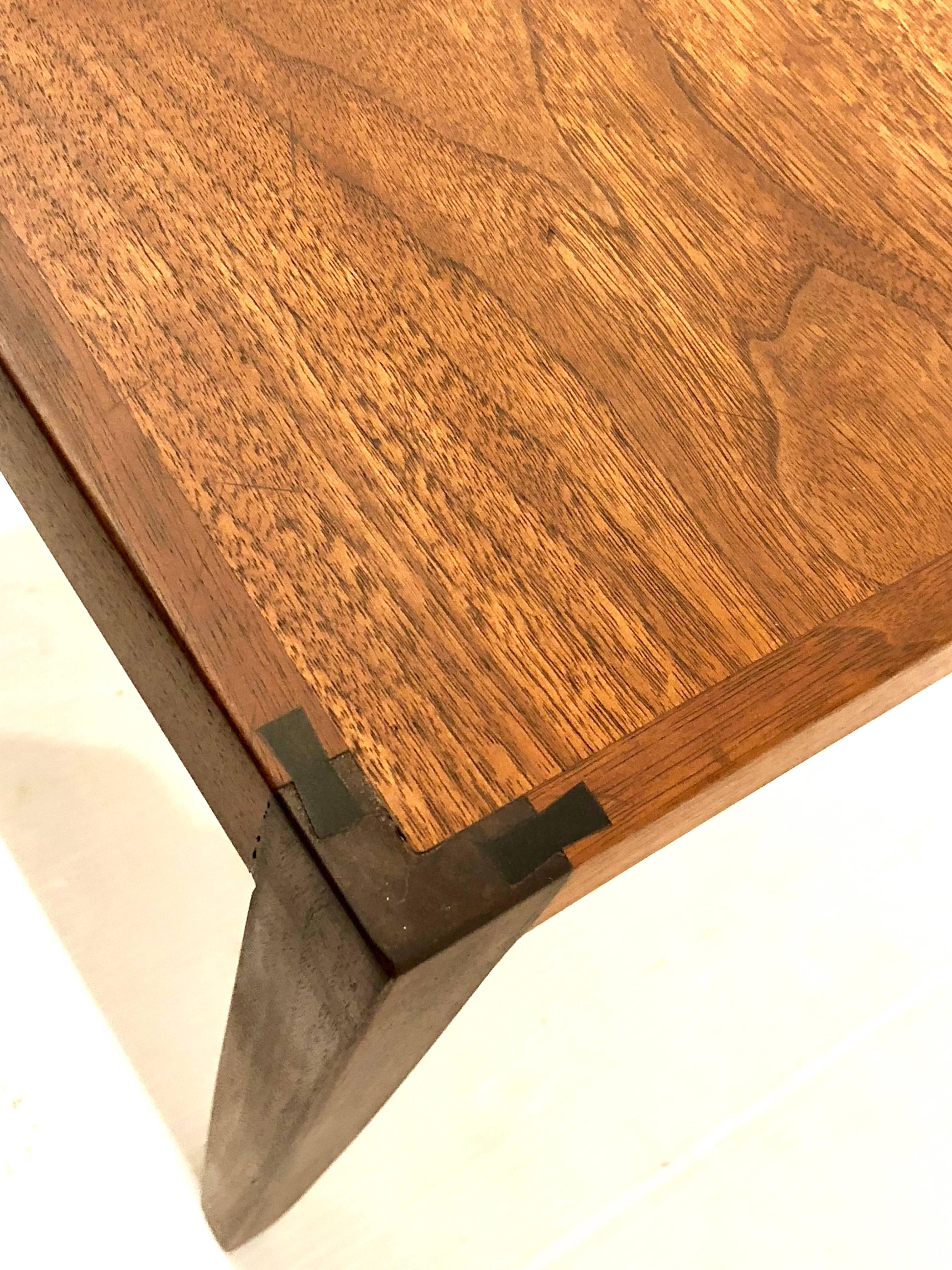 Danish Modern Teak Petite Cocktail Table with Rosewood Bow Tie Detail In Excellent Condition In San Diego, CA