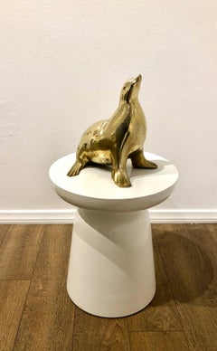 Sculpture de sceau massif en laiton patiné massif