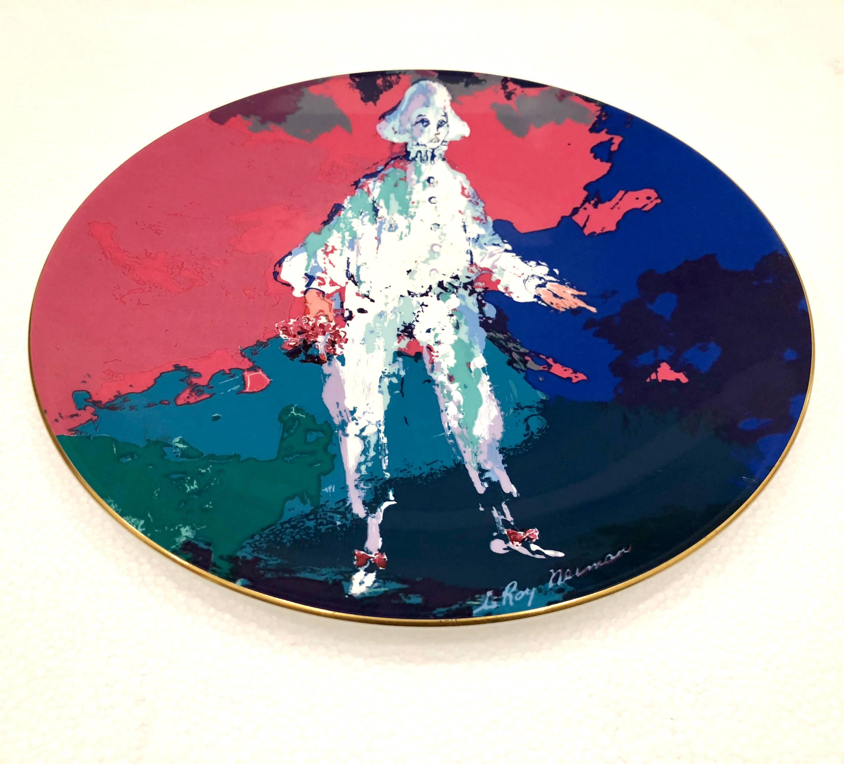 Beautiful decorative plate from 1975, by Leroy Neiman for Royal Daulton, great condition no chips or cracks or scratches.