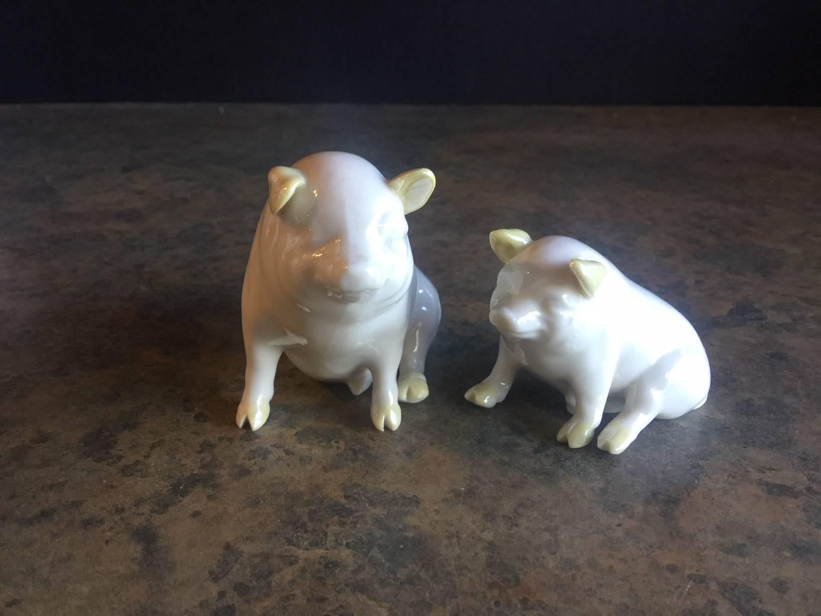 Irish Pair of Porcelain Miniature Pigs by Belleek For Sale