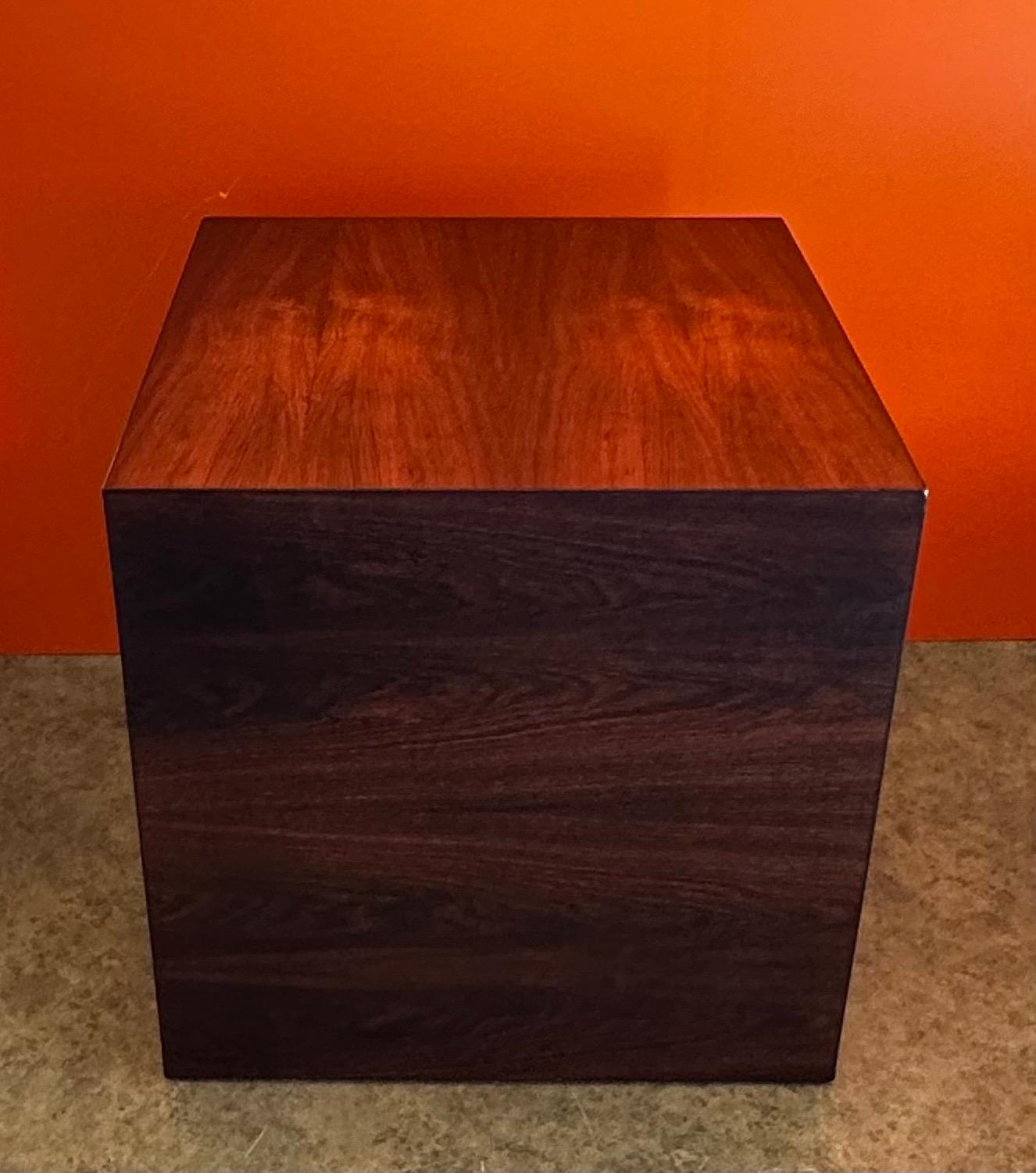 20th Century Danish Modern Rosewood Cube Side Table For Sale