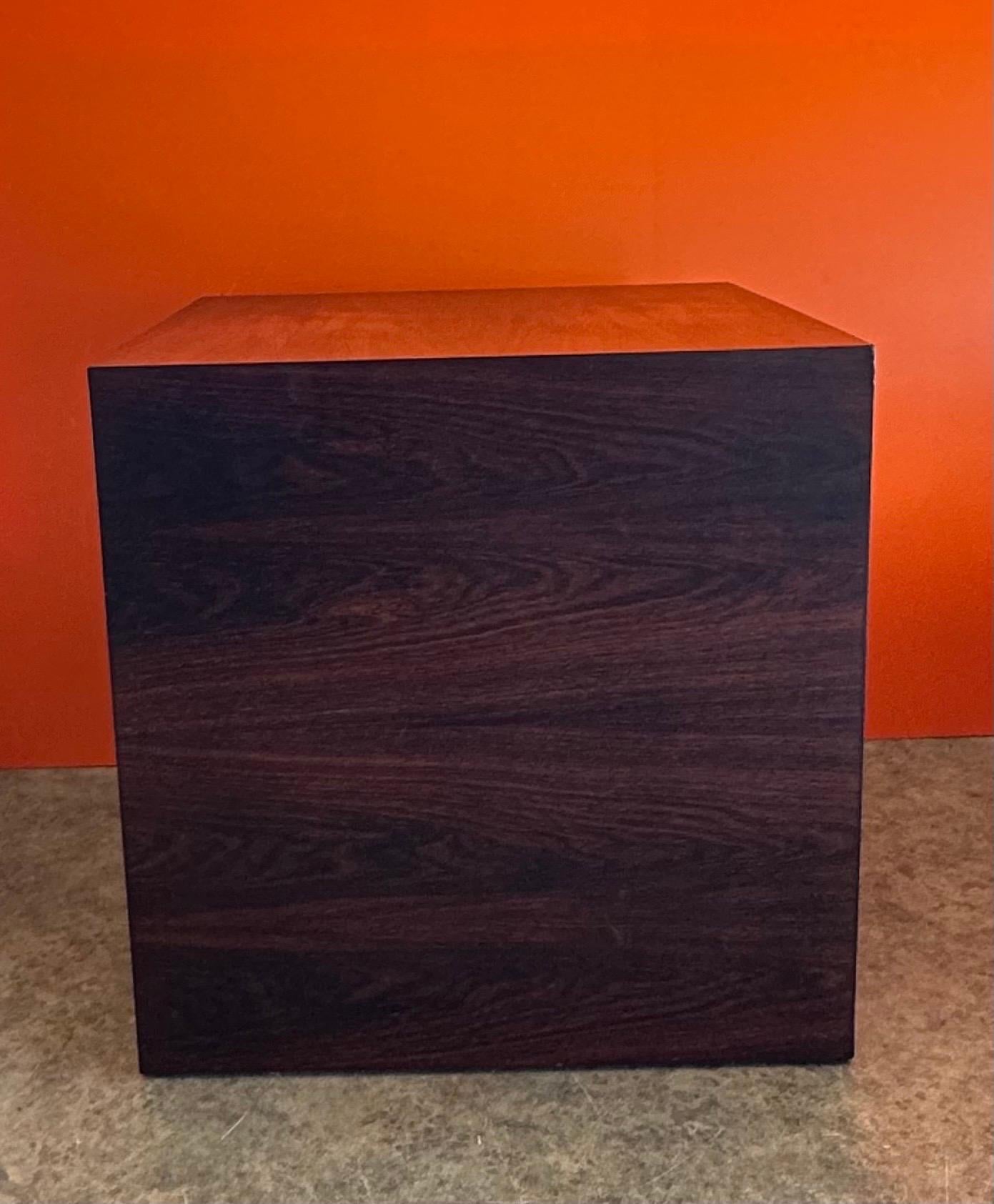 Danish Modern Rosewood Cube Side Table For Sale 2