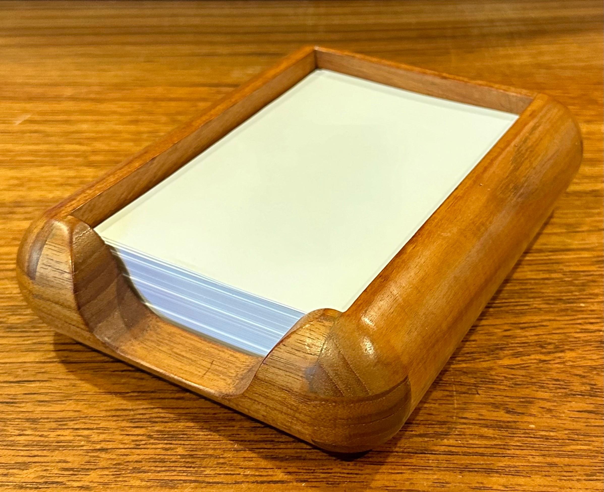 Set di scrivanie moderne danesi in teak in vendita 6