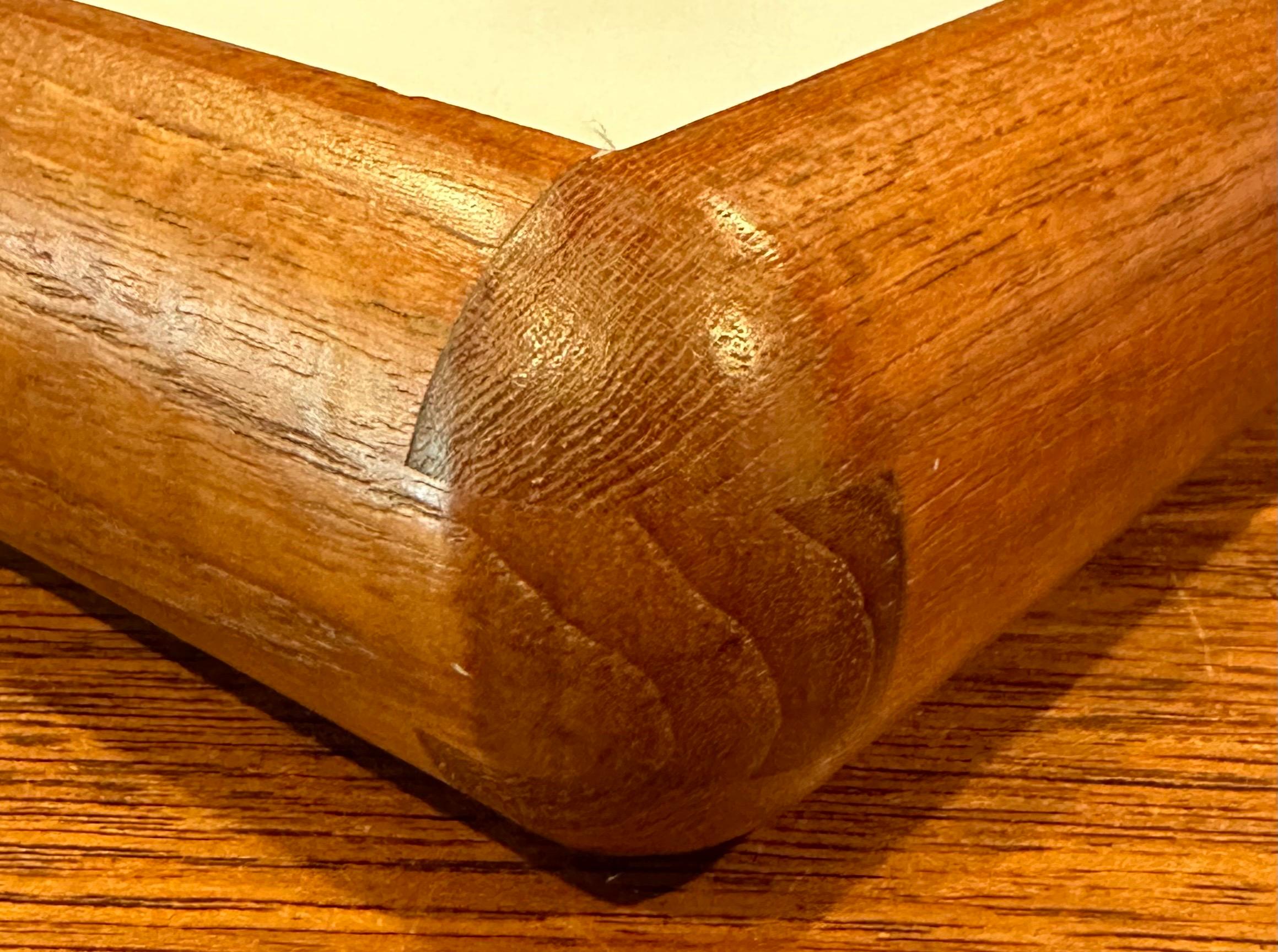 Set di scrivanie moderne danesi in teak in vendita 10