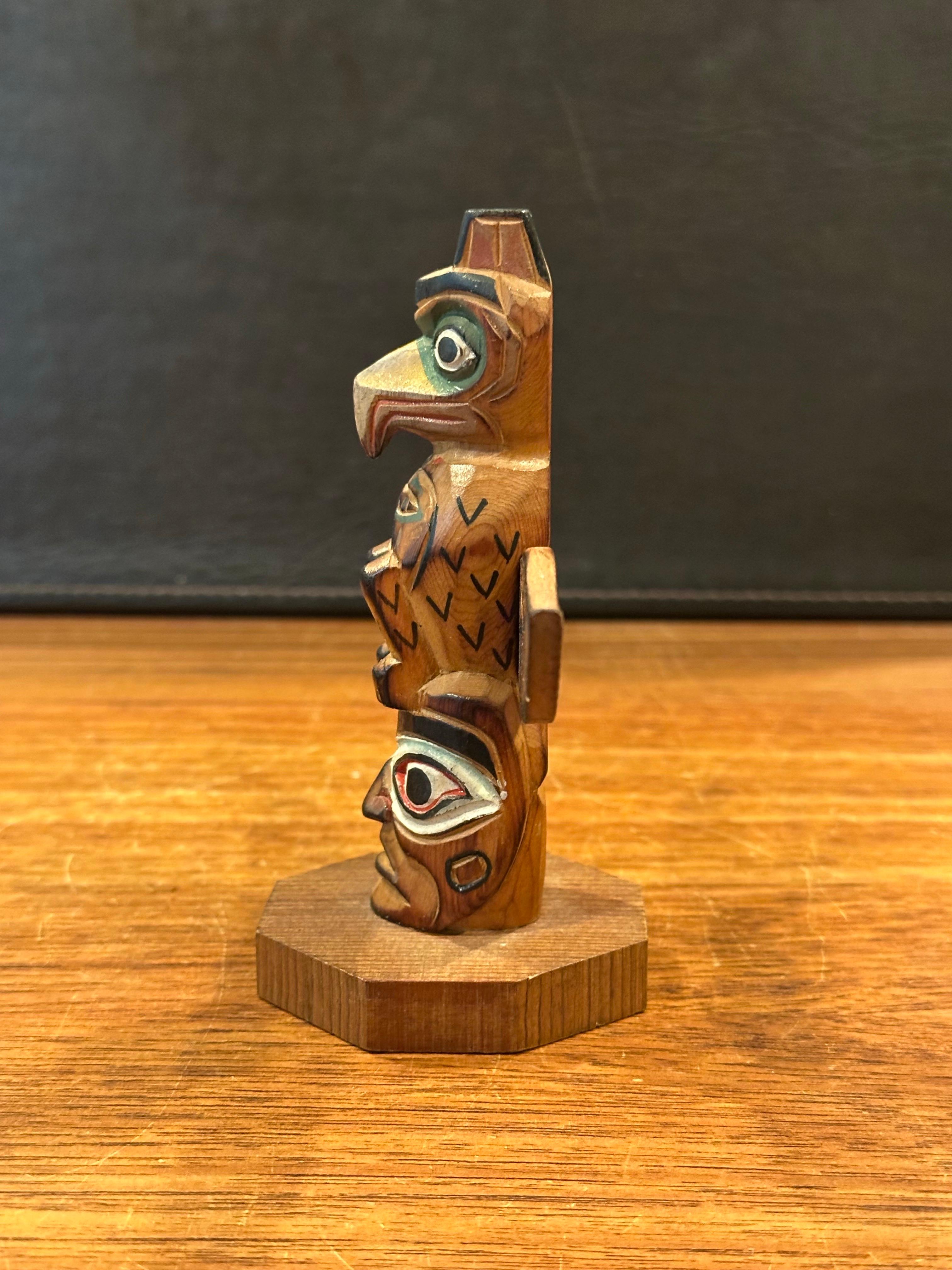 Alaskan Black Diamond Hand Carved Wood Totem Pole by Vic Yeoda For Sale 2