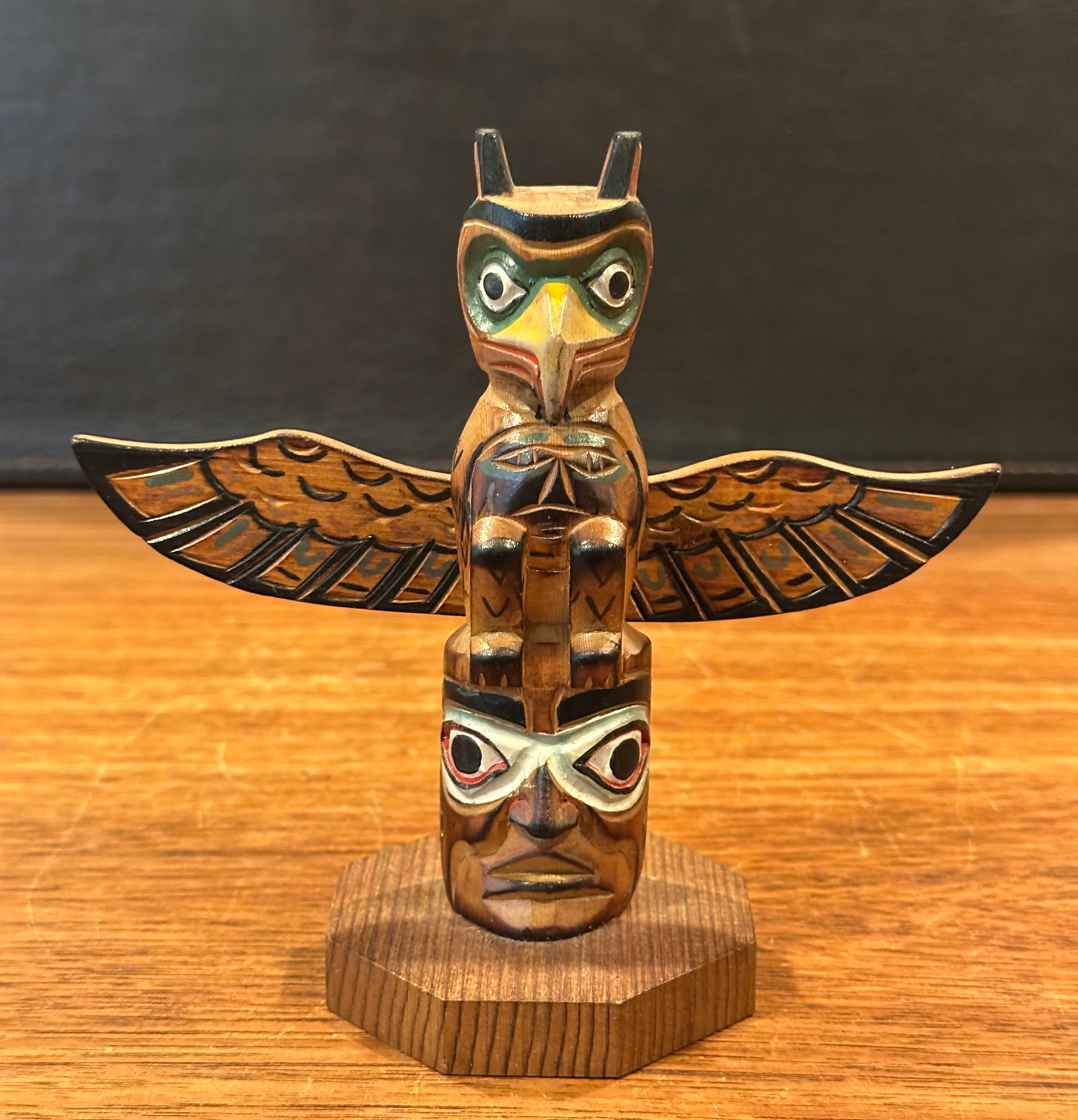 Canadian Alaskan Black Diamond Hand Carved Wood Totem Pole by Vic Yeoda For Sale