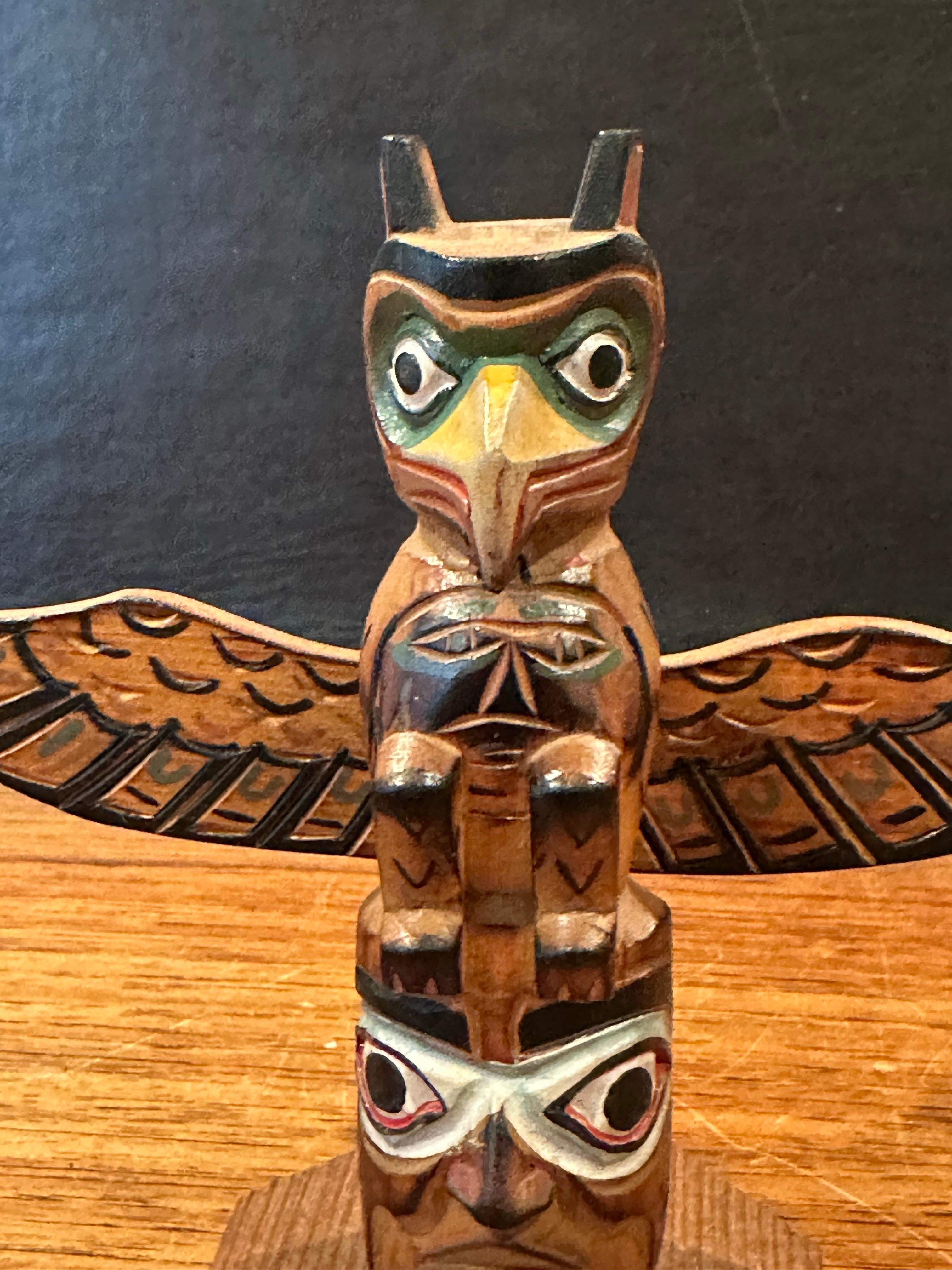 Alaskan Black Diamond Hand Carved Wood Totem Pole by Vic Yeoda For Sale 6