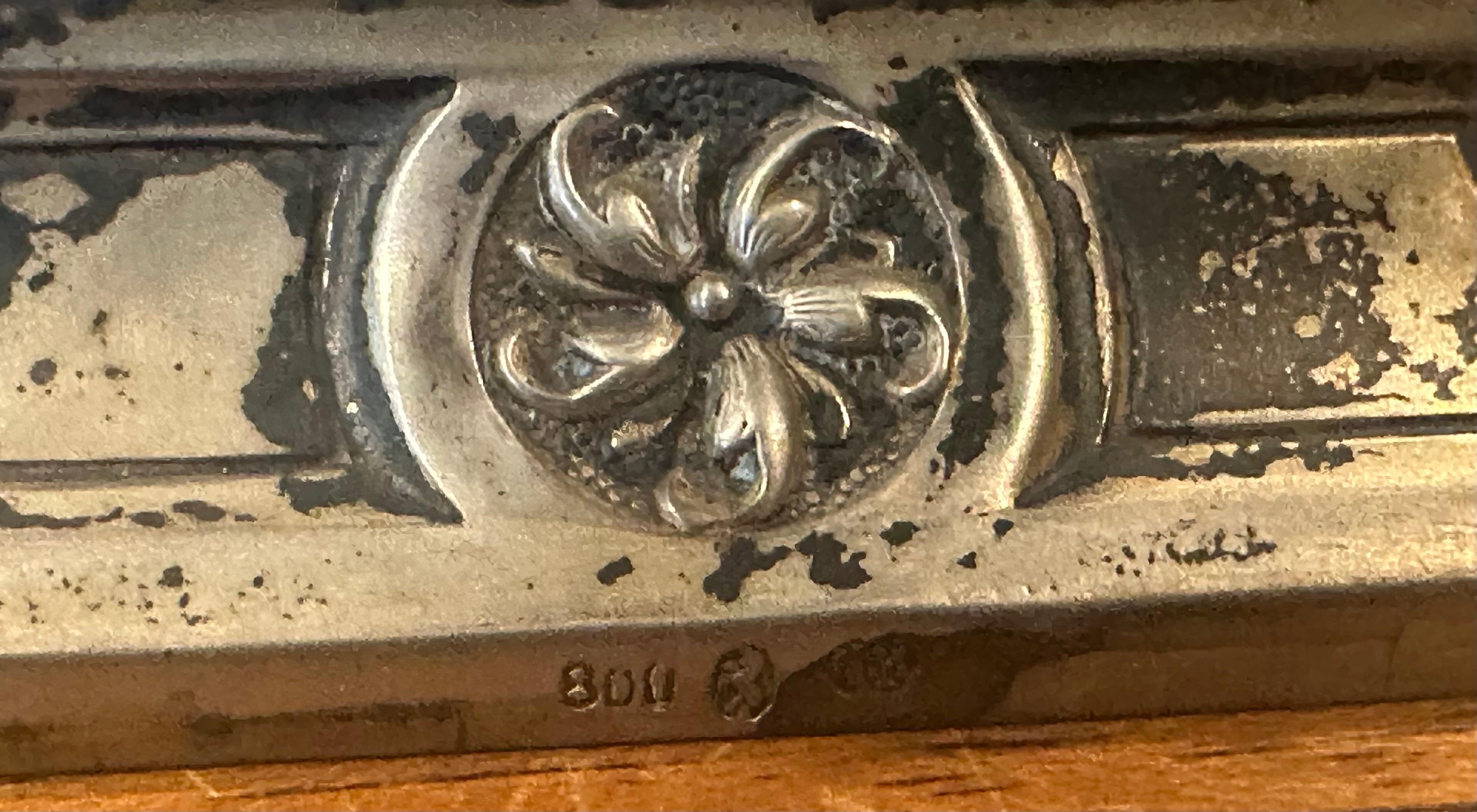 Vaso a bocciolo in vetro Art Nouveau e argento .800 sovrapposto in vendita 7