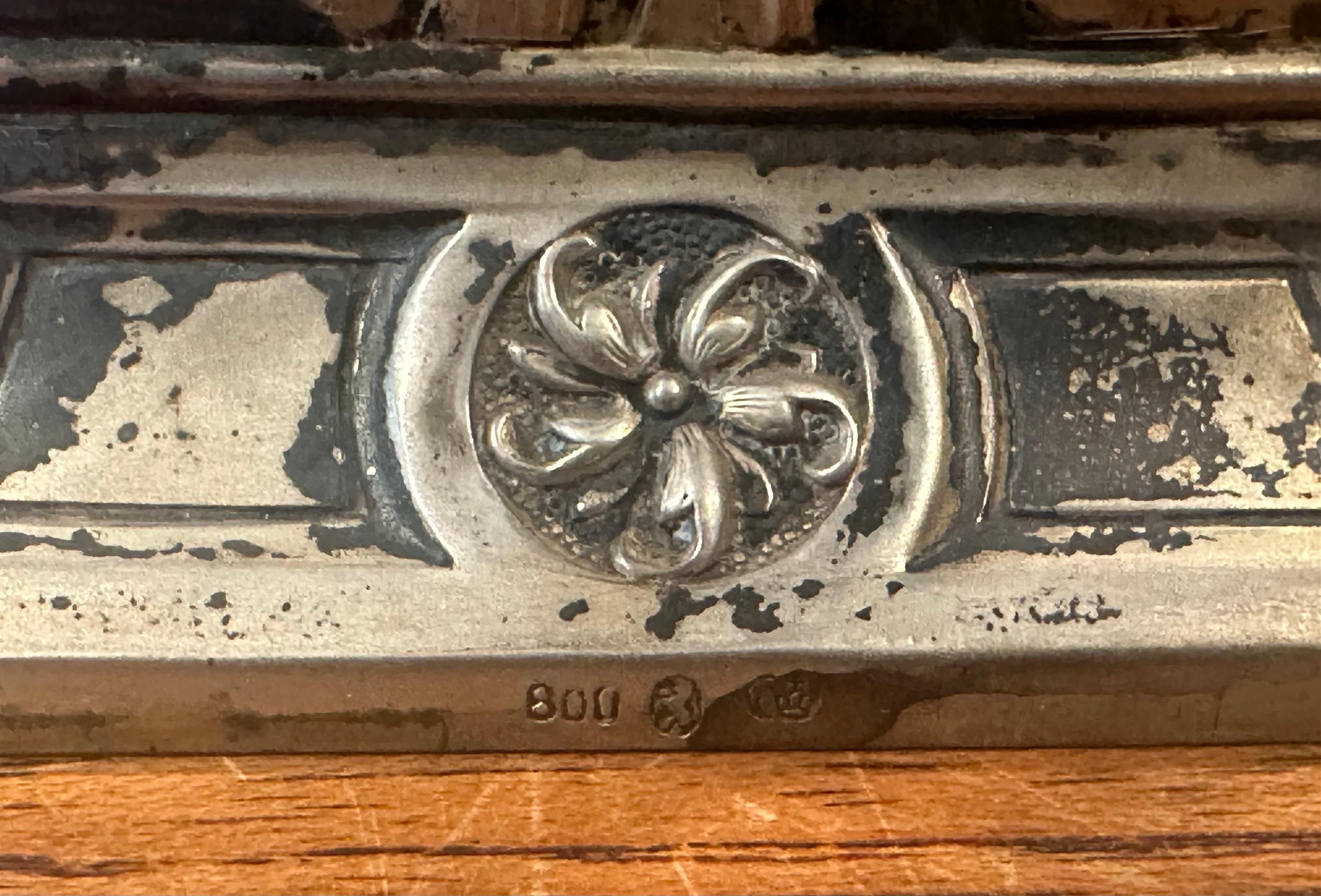 Vaso a bocciolo in vetro Art Nouveau e argento .800 sovrapposto in vendita 8